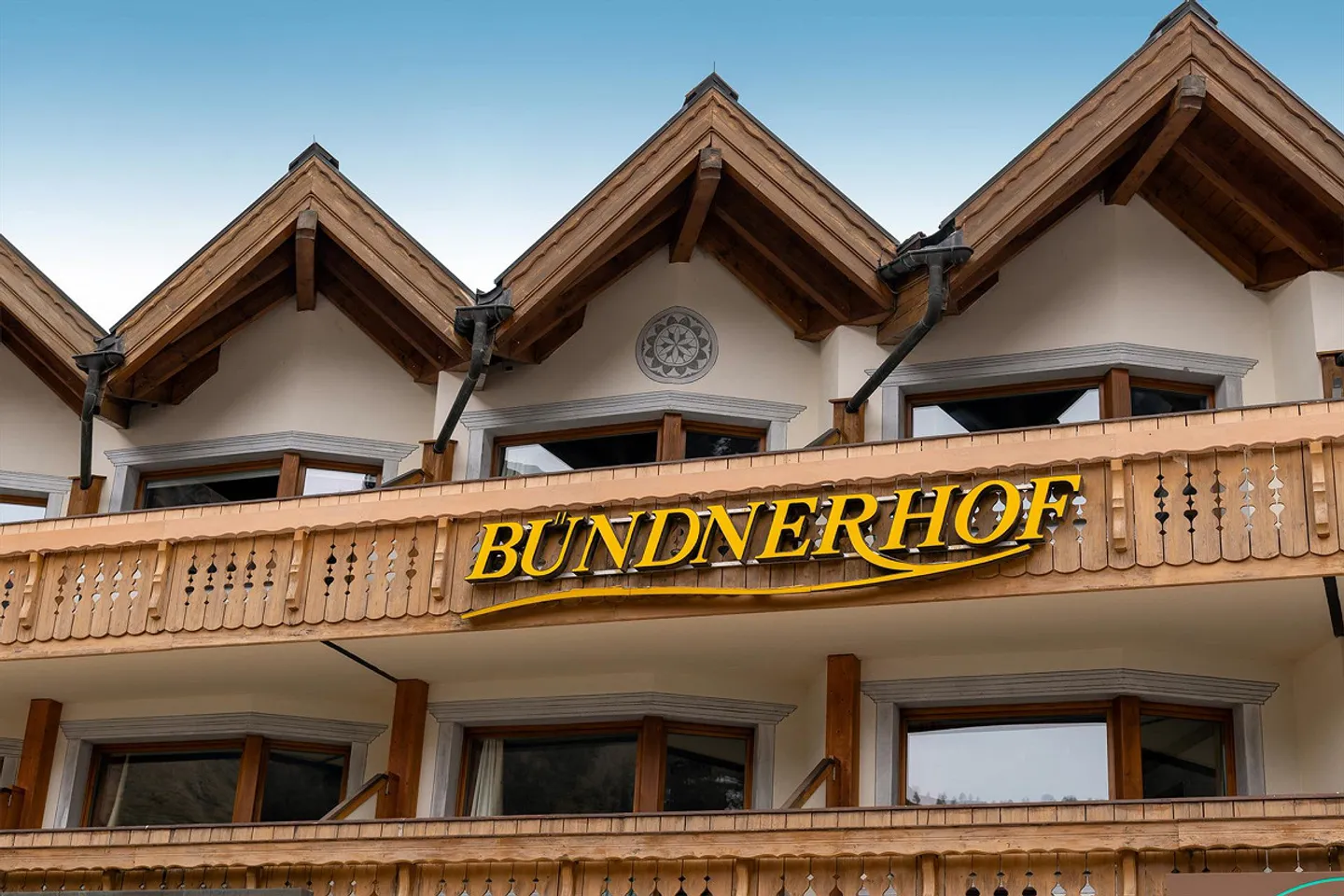 Hotel Bündnerhof a Samnaun – Investimento alberghiero attraente nelle Alpi - Foto 2 di 25