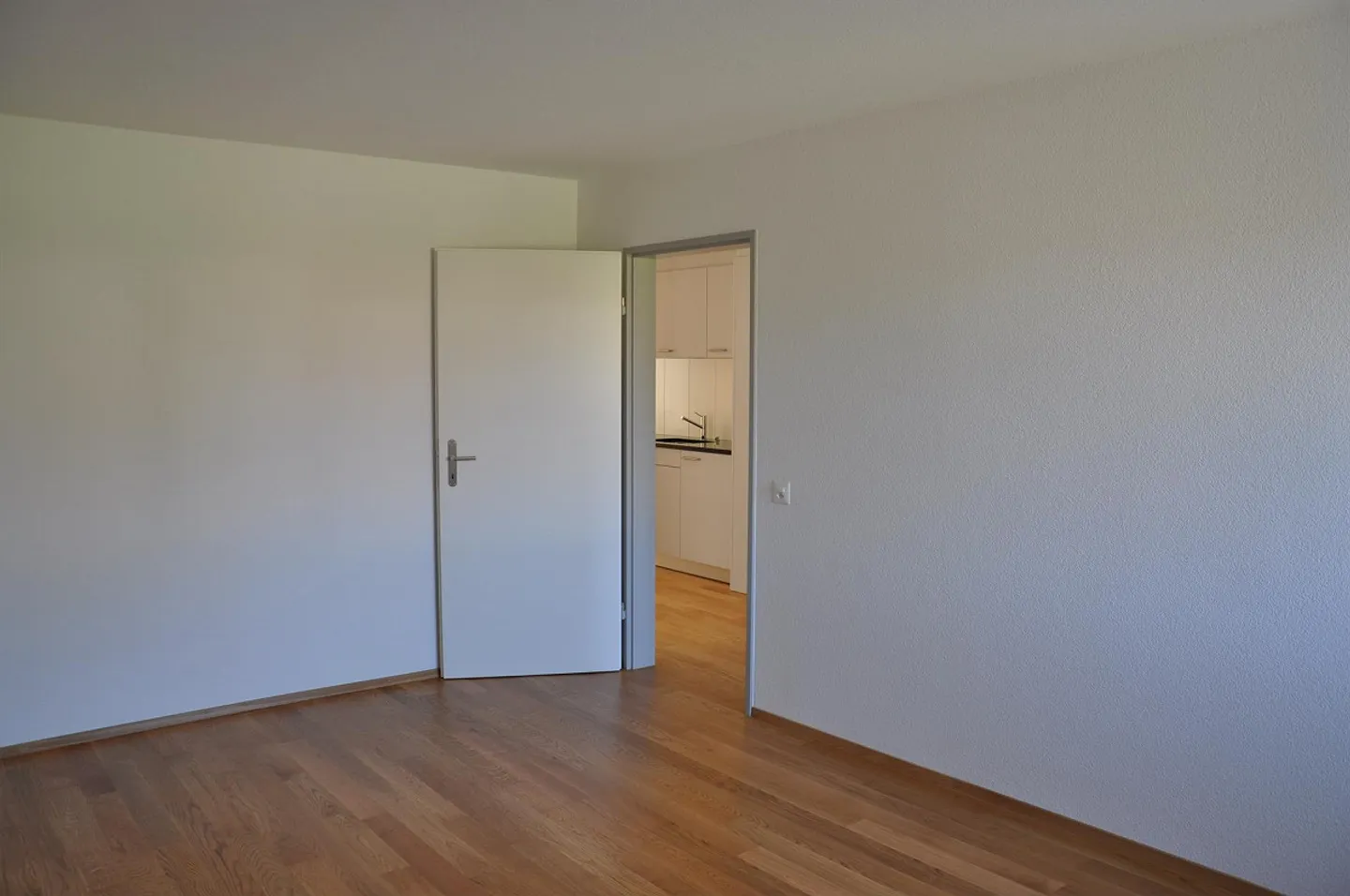 Sanierte 4.5-Zimmer-Wohnung sucht Sie als neue Mieter! - Foto 6 von 6