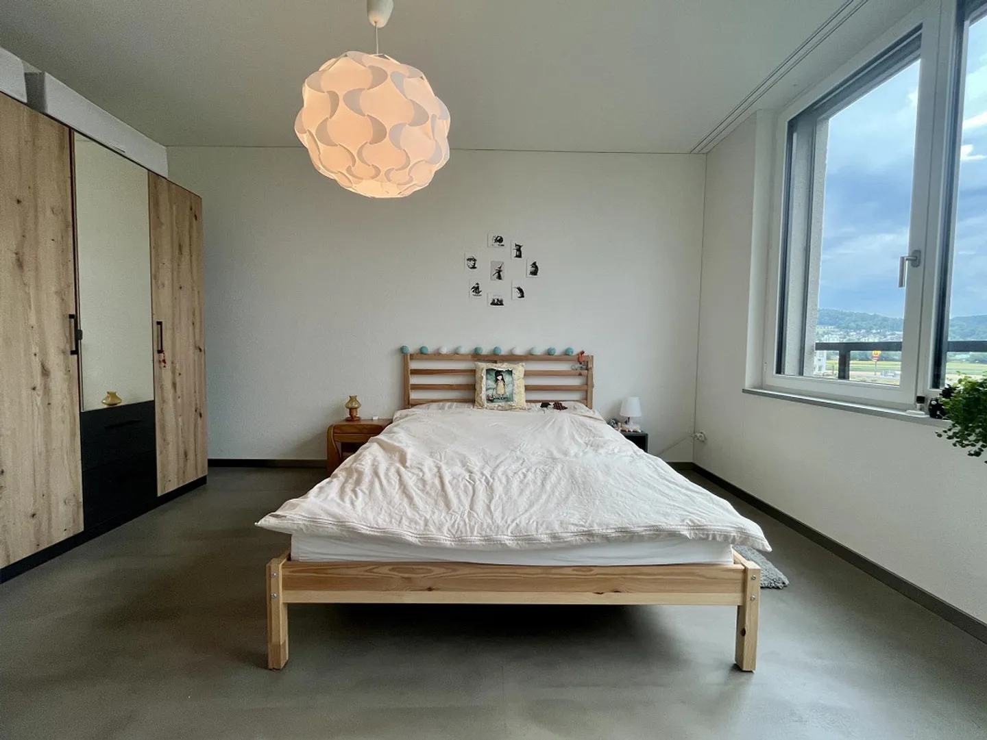 Large, modern, bright 3.5 room furnished apartment near Zurich - Photo 3 of 9