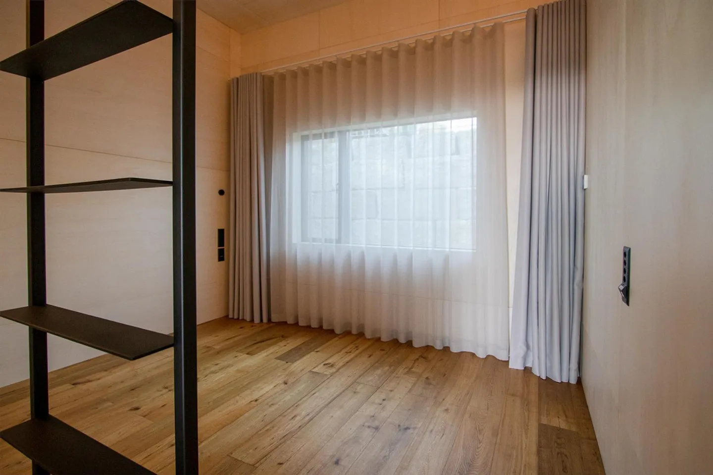 2.5 Room Tiny House with Unobstructed Views - Photo 5 of 10