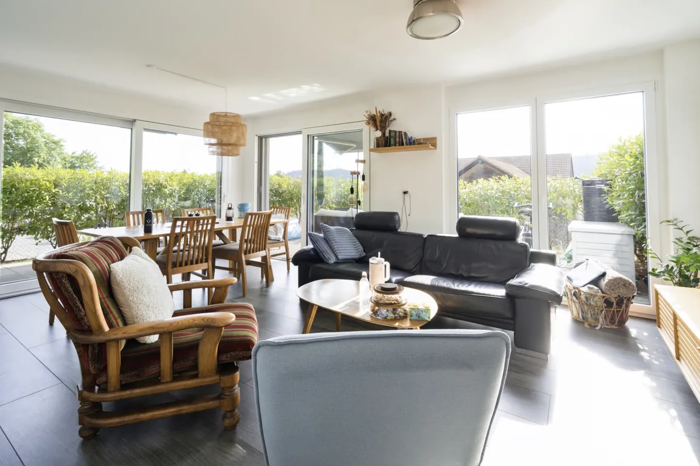 Modernes Apartment mit Terrasse - Foto 1 von 5