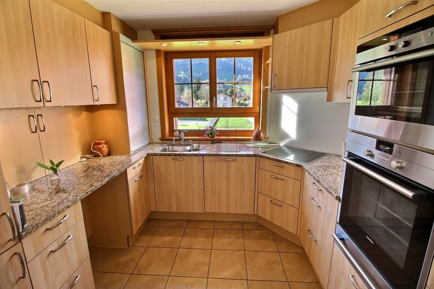 Wunderschöne 4,5-Zimmer-Wohnung / 134 m2 - Foto 3 von 11