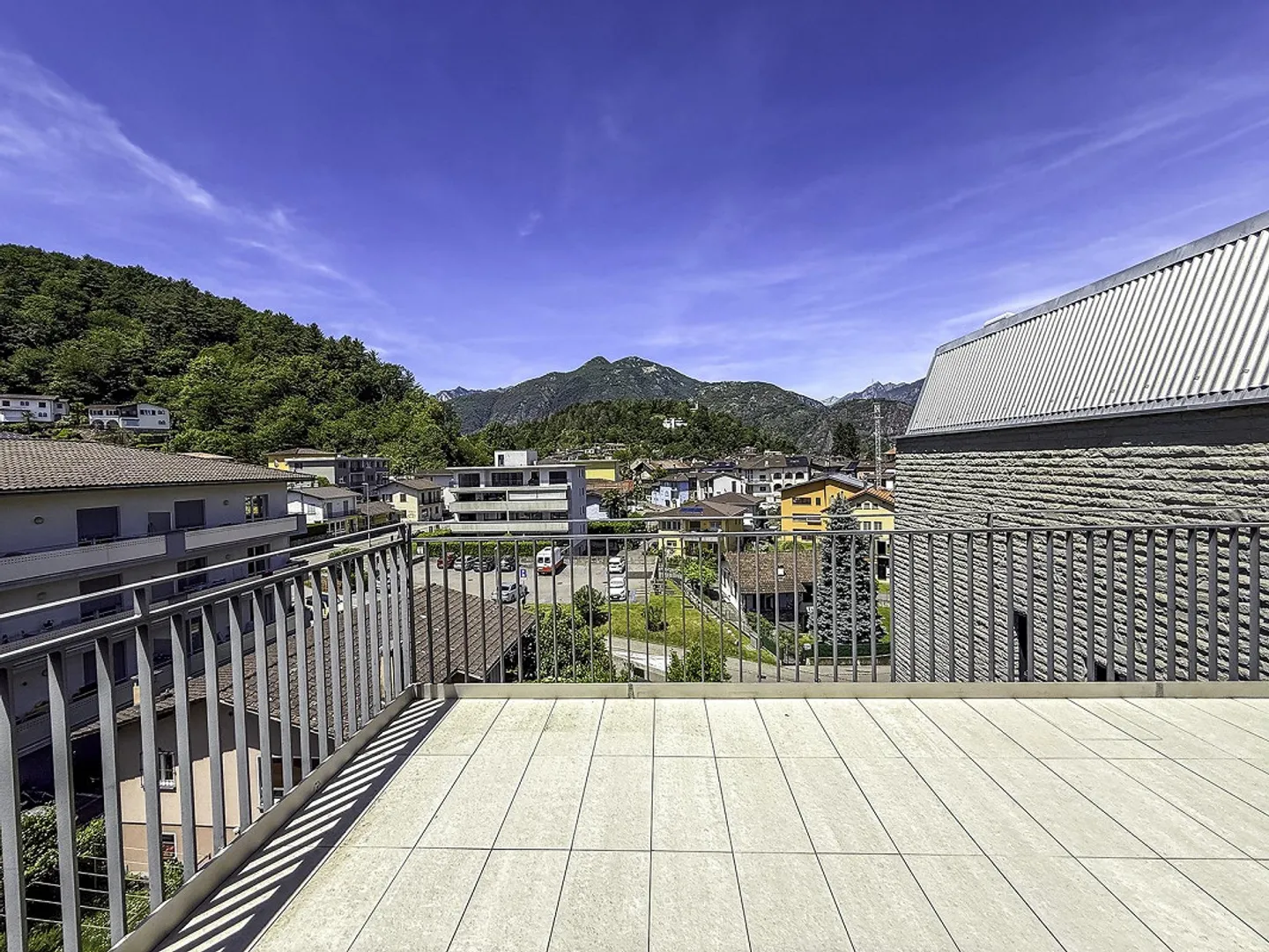 Grande Attico di 4.5 Locali duplex con terrazza panoramica - Foto 1 di 24