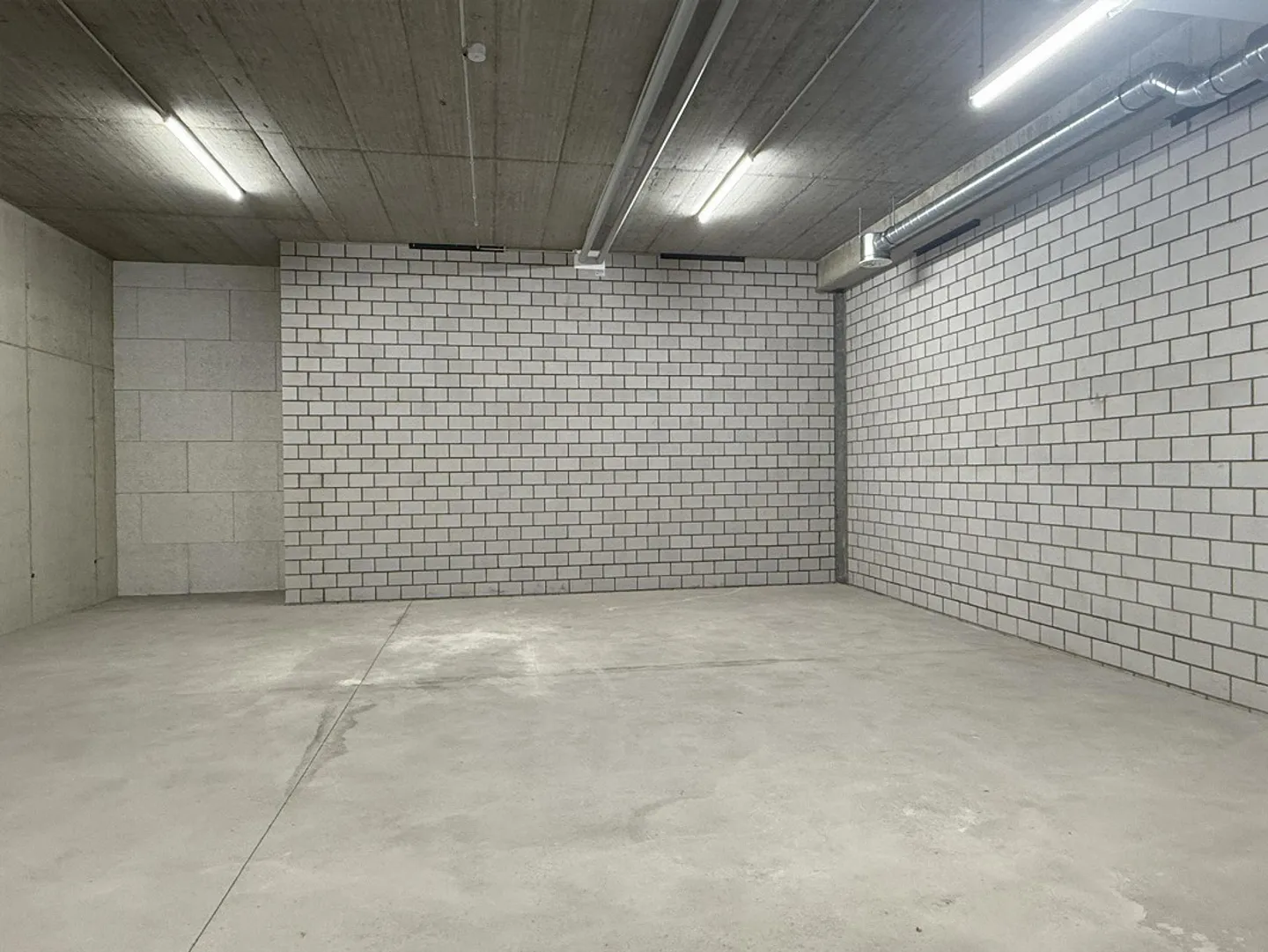 Spazio commerciale attraente incluso magazzino (172m2) nel quartiere Löwengarten - Foto 6 di 6