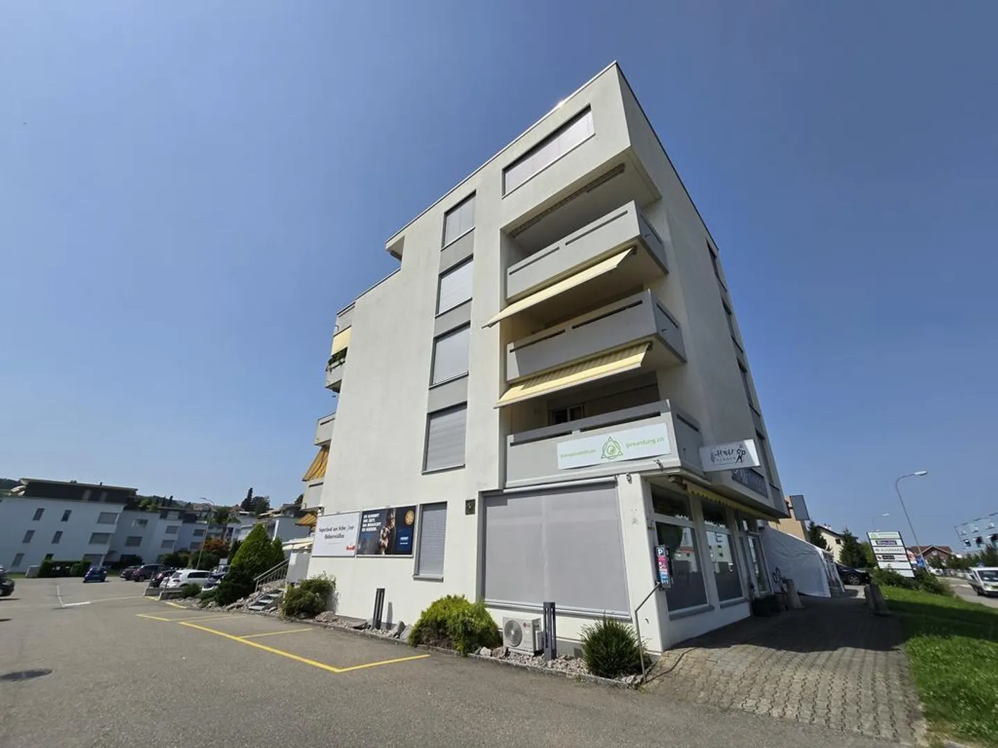 Aussenparkplatz zu Vermieten - Foto 1 von 1