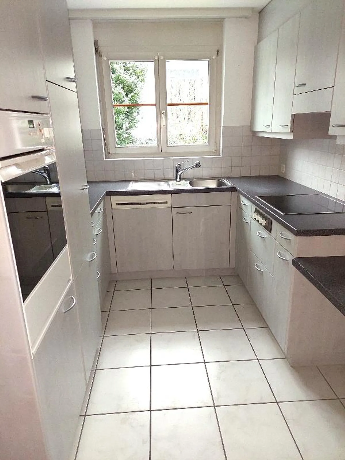 Schöne 3 1/2 - Zimmer-Wohnung mit Balkon an ruhiger Lage - Foto 4 von 5