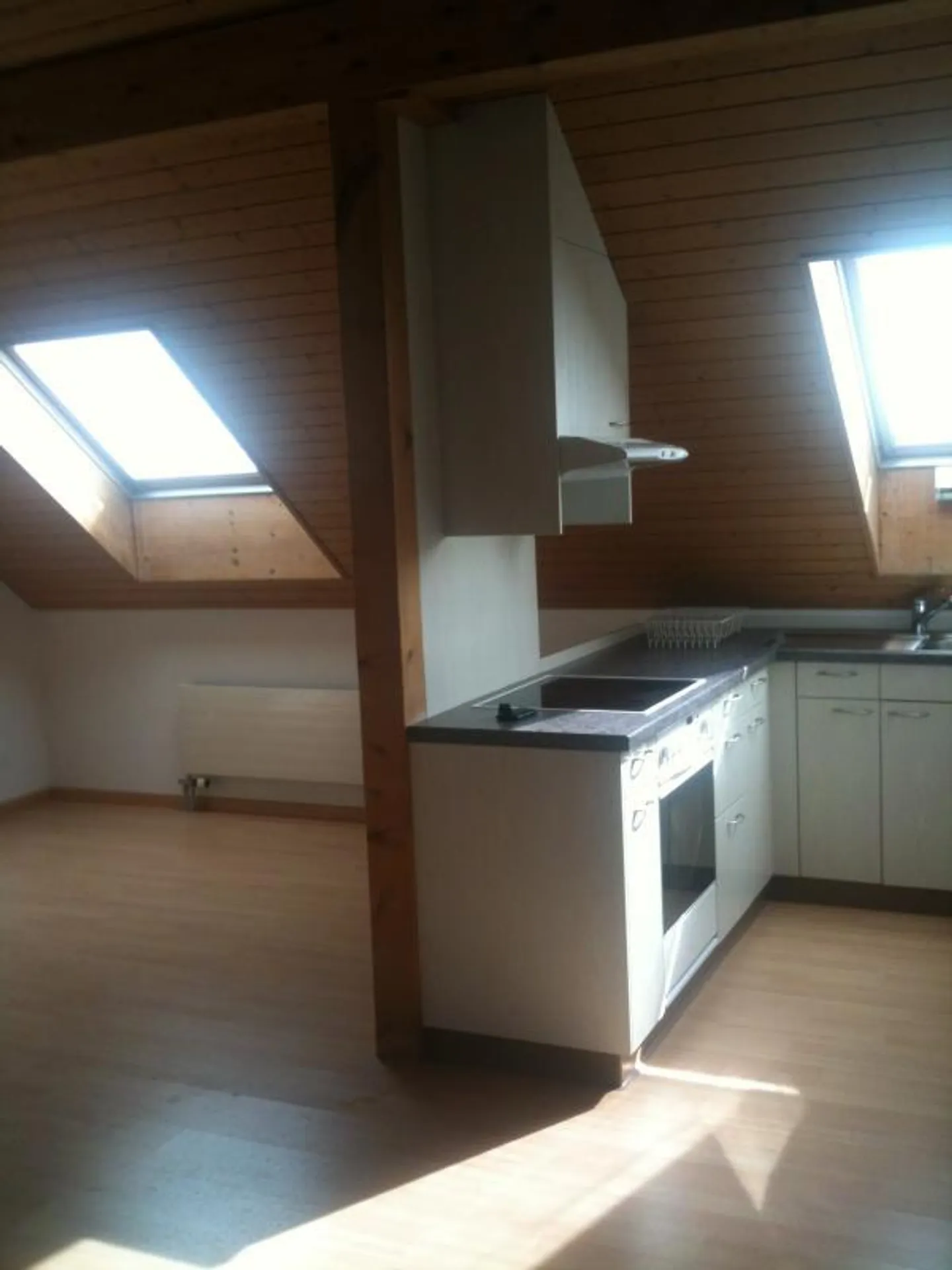 Appartamento mansardato di 1,5 stanze - Foto 1 di 3