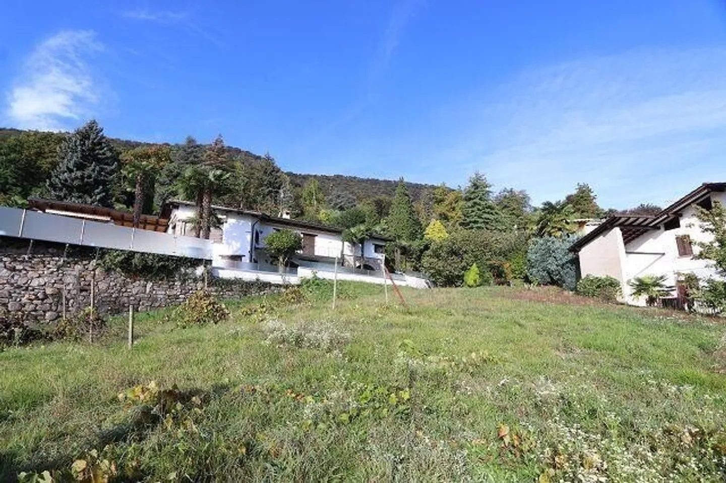 Sonniges Grundstück in Pura - Foto 3 von 13