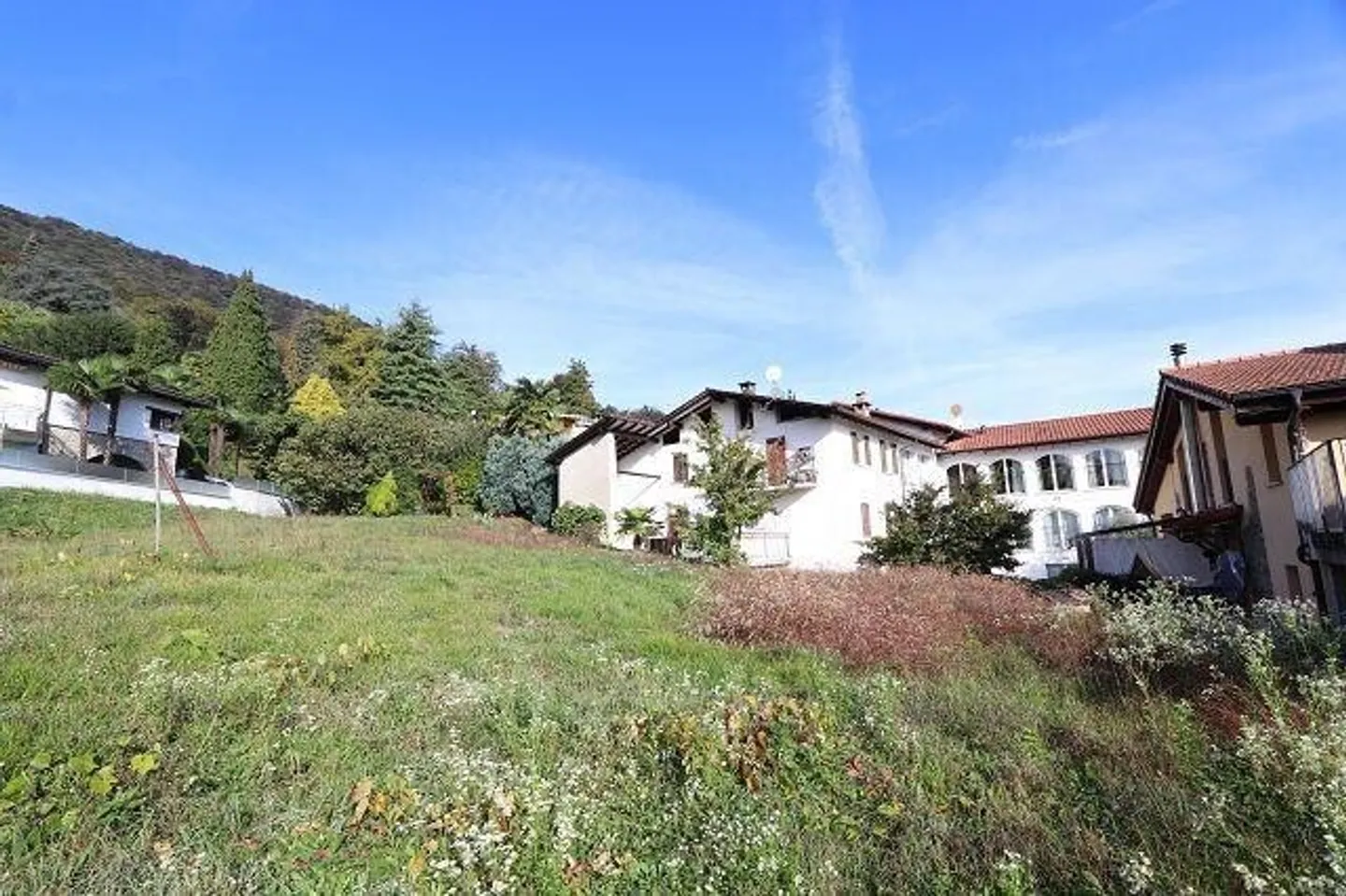 Sonniges Grundstück in Pura - Foto 4 von 13