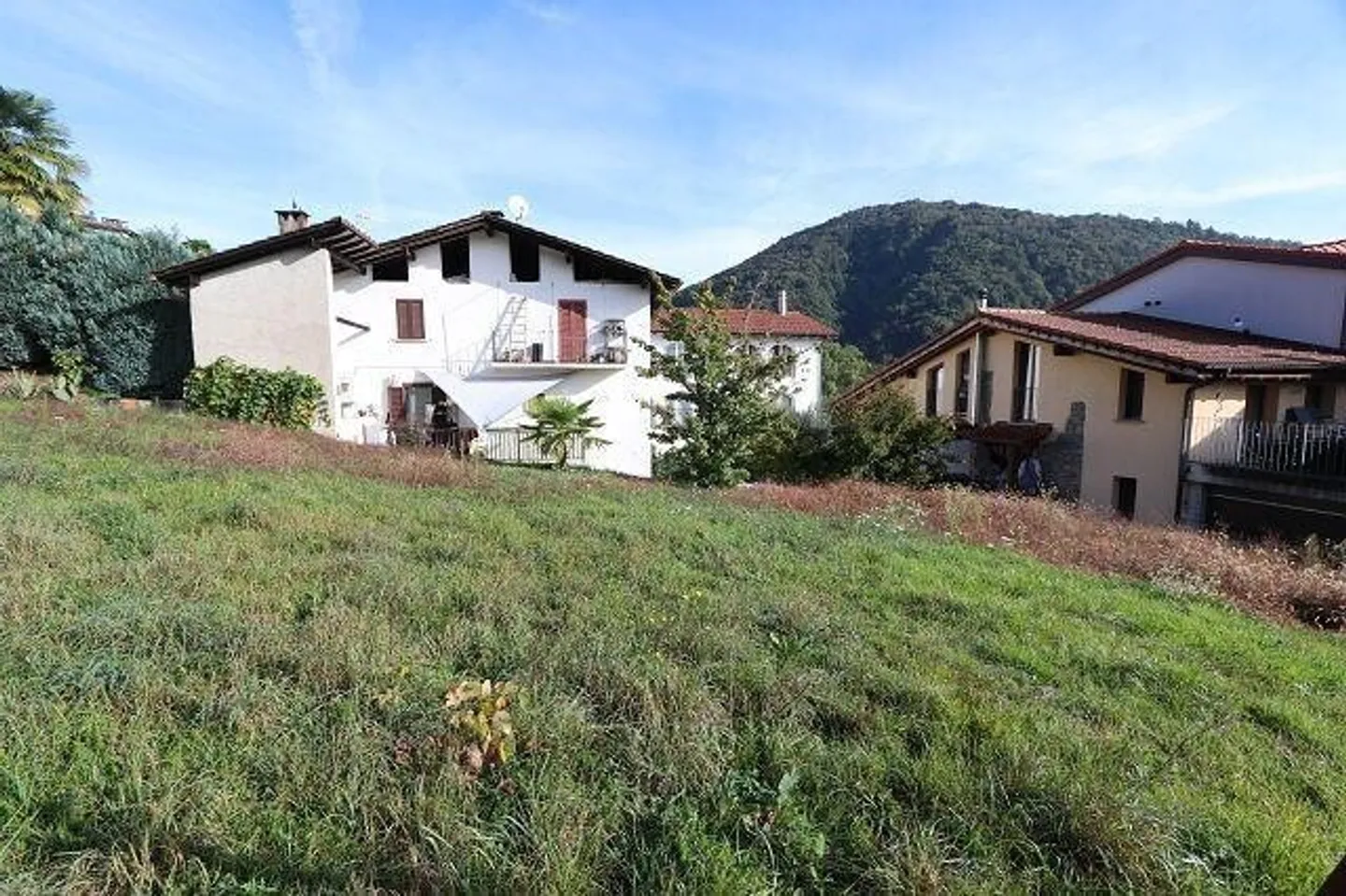 Sonniges Grundstück in Pura - Foto 7 von 13