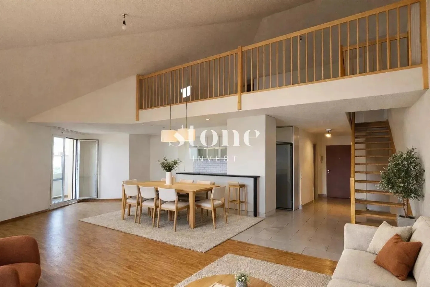 Magnifique Attique avec Terrasse - Photo 2 sur 13