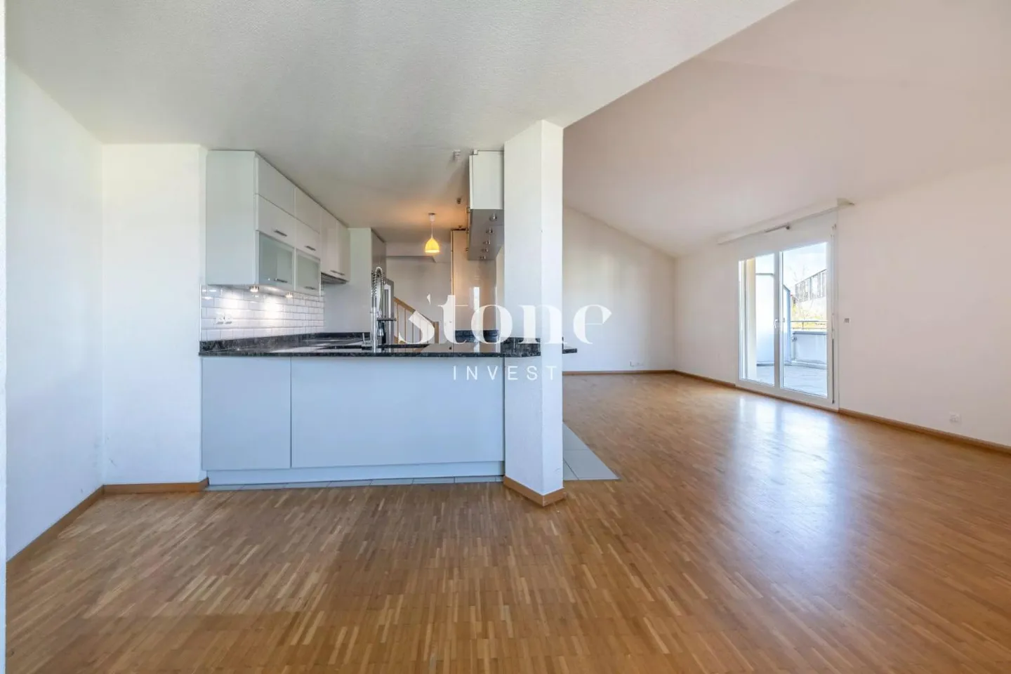 Magnifique Attique avec Terrasse - Photo 5 sur 13