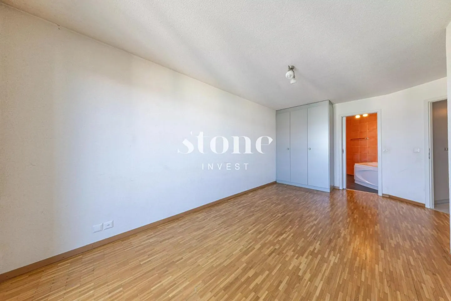 Magnifique Attique avec Terrasse - Photo 9 sur 13