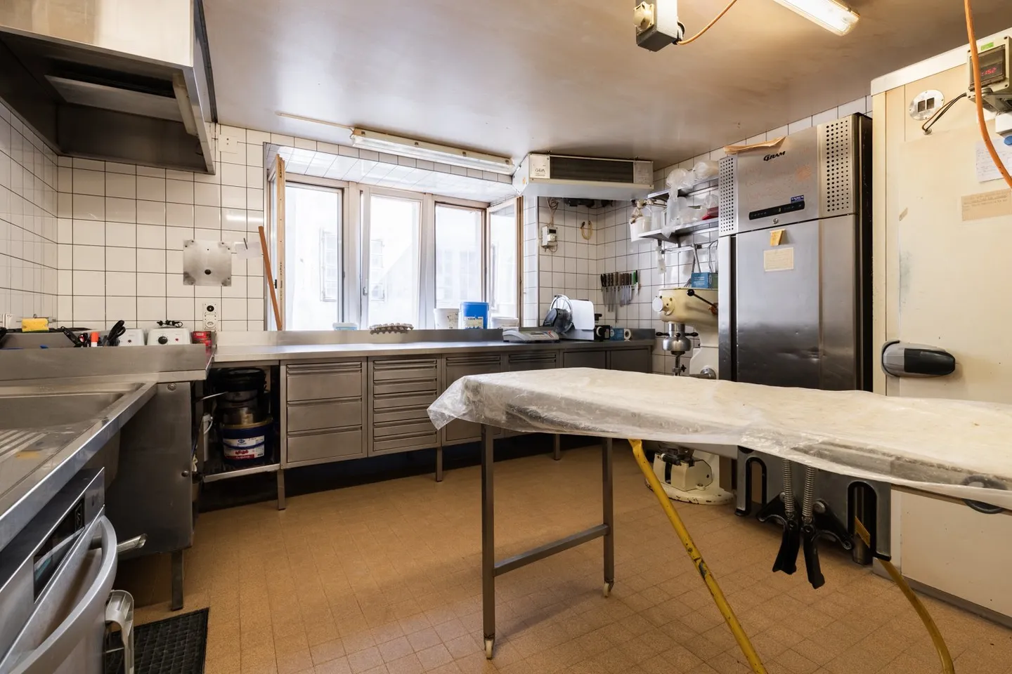 Panetteria storica Müller con appartamento duplex incluso terrazza sul tetto - Foto 5 di 20