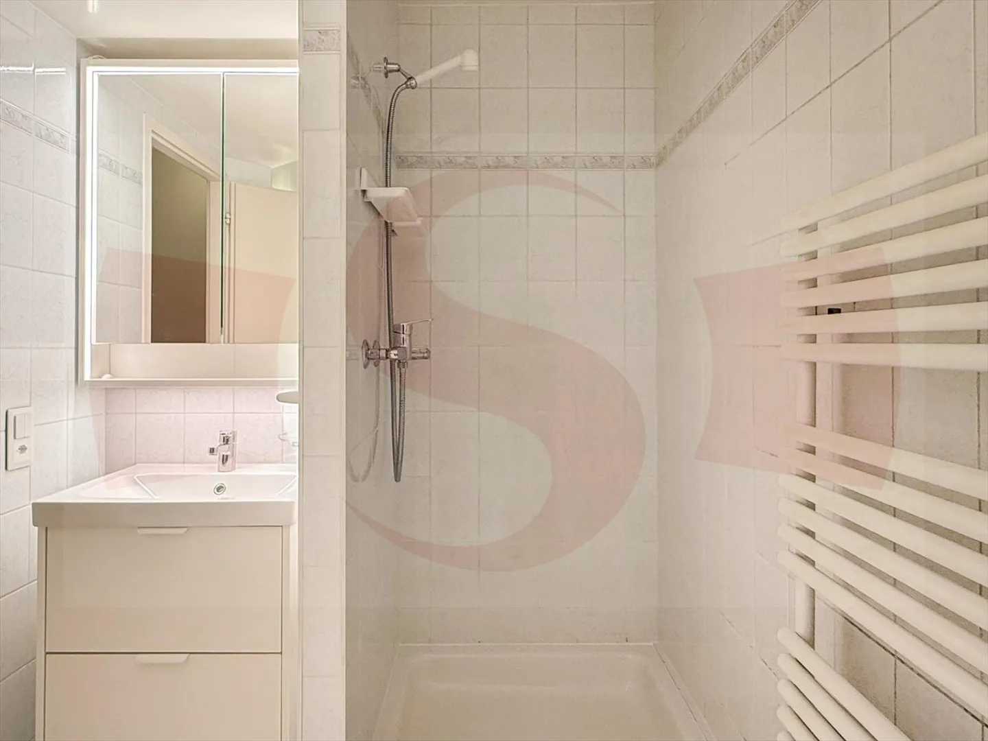 Unfurnished adjoining house for rent - Photo 10 of 12