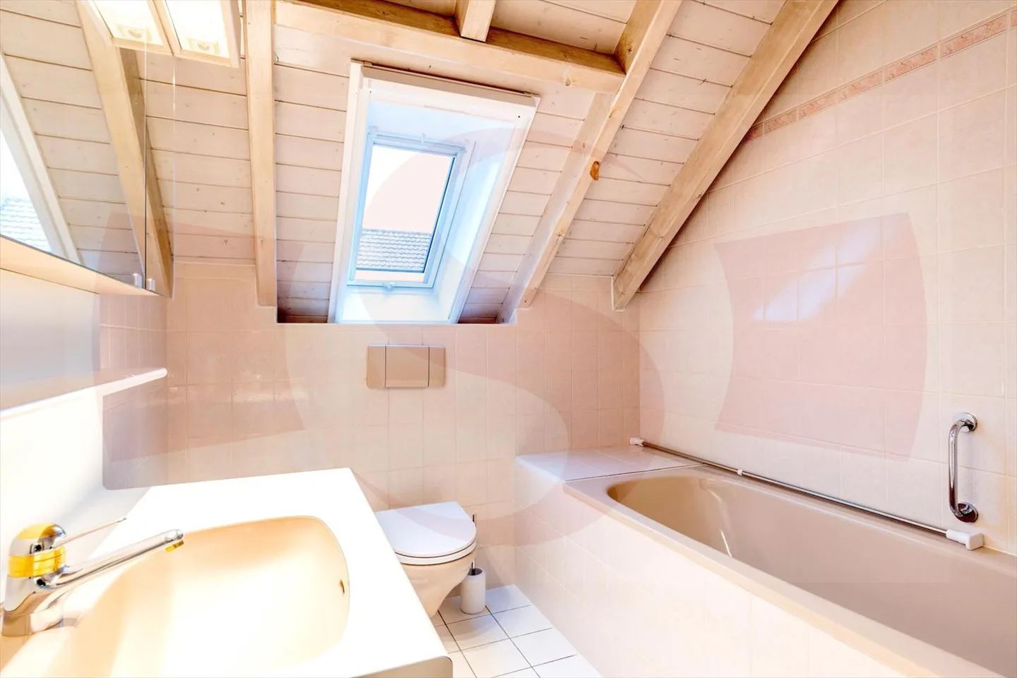 Unfurnished adjoining house for rent - Photo 7 of 12