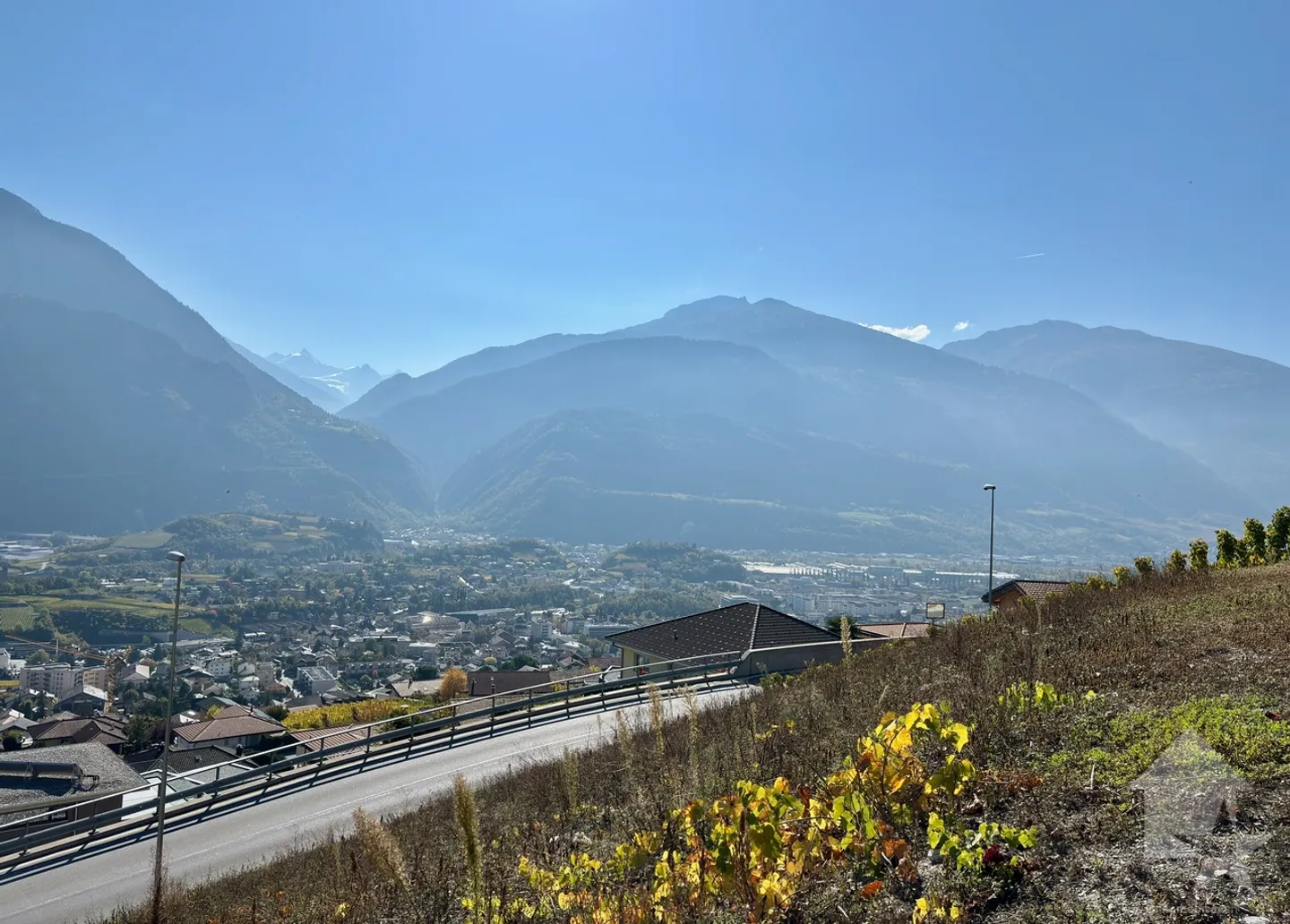Parcelle équipée avec vue panoramique - Photo 7 sur 7