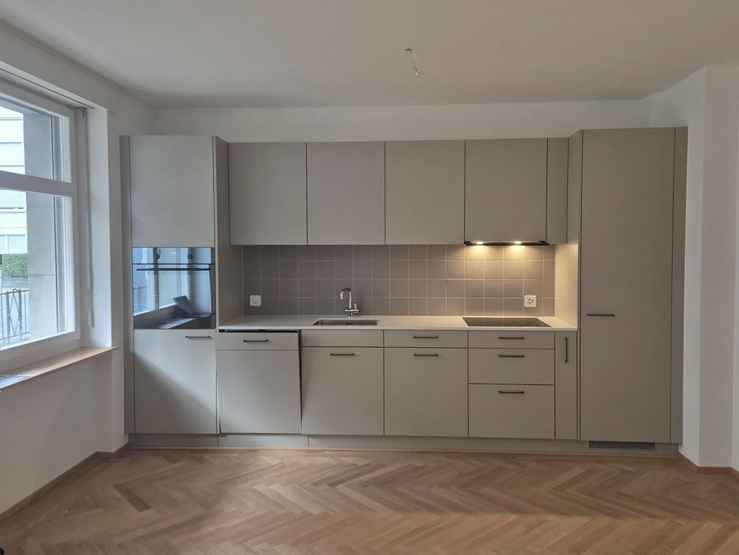 Zentral gelegene Wohnung mit Charme! - Foto 3 von 6