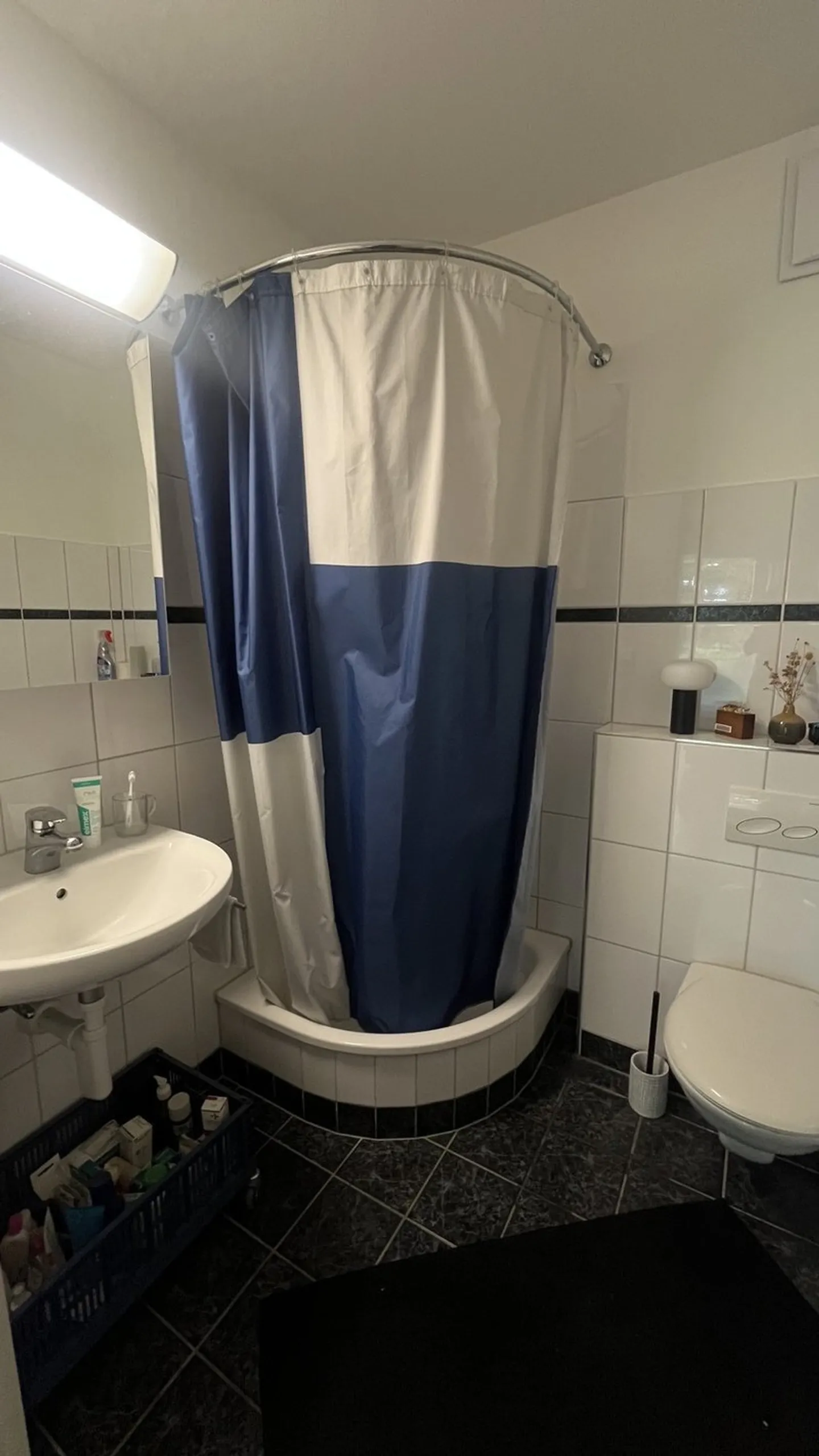 Wohnung mieten - Foto 8 von 9