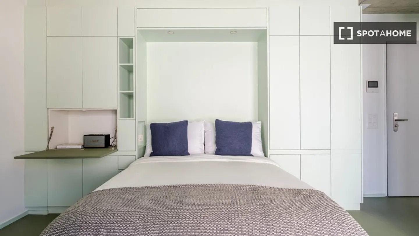 Studio for rent - Photo 7 of 10