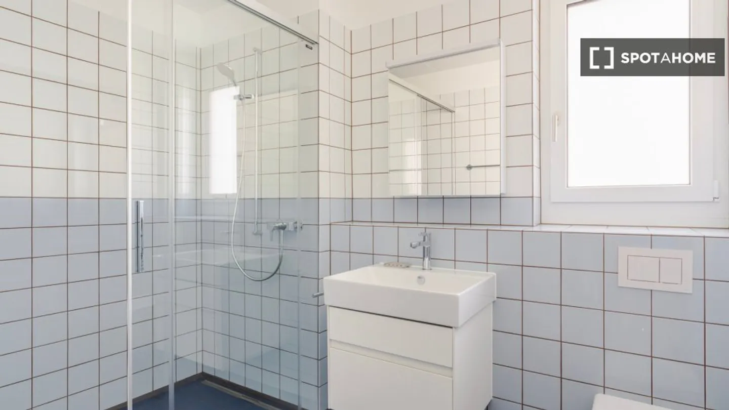 Studio for rent - Photo 9 of 10