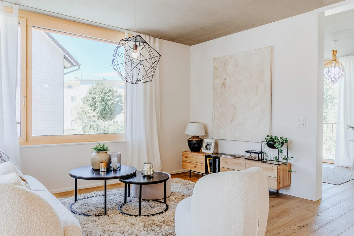 Maison moderne avec finition de haute qualité - Photo 2 sur 10