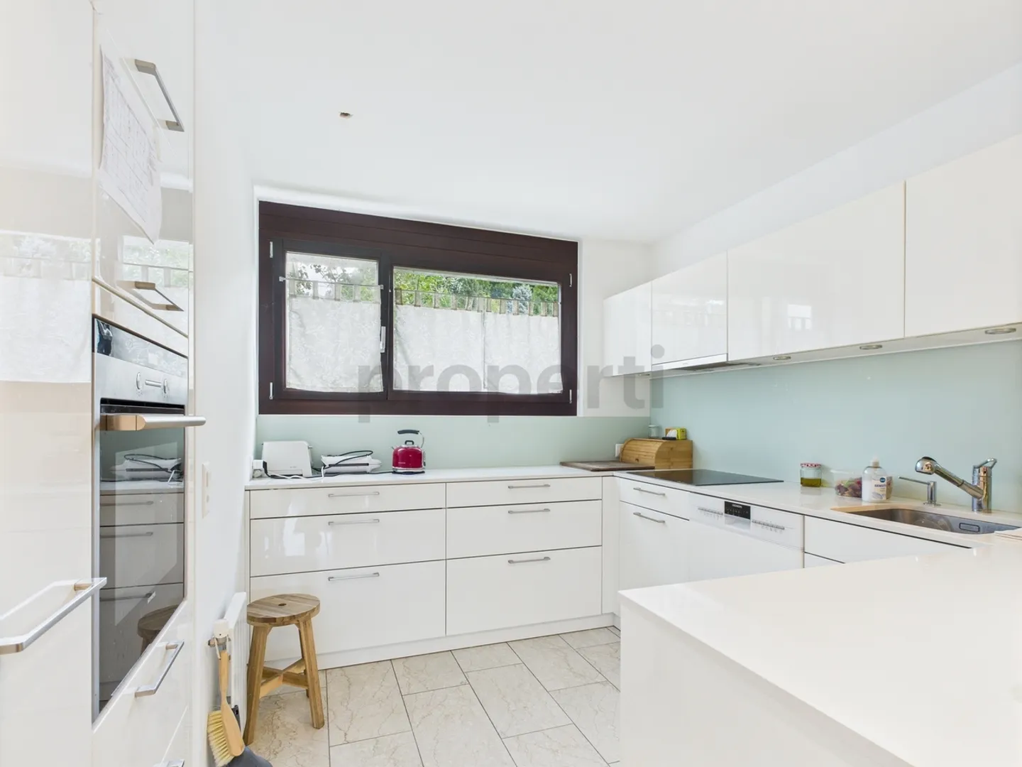 Affascinante casa a schiera con 4,5 stanze a Kirchdorf, AG - Foto 4 di 13