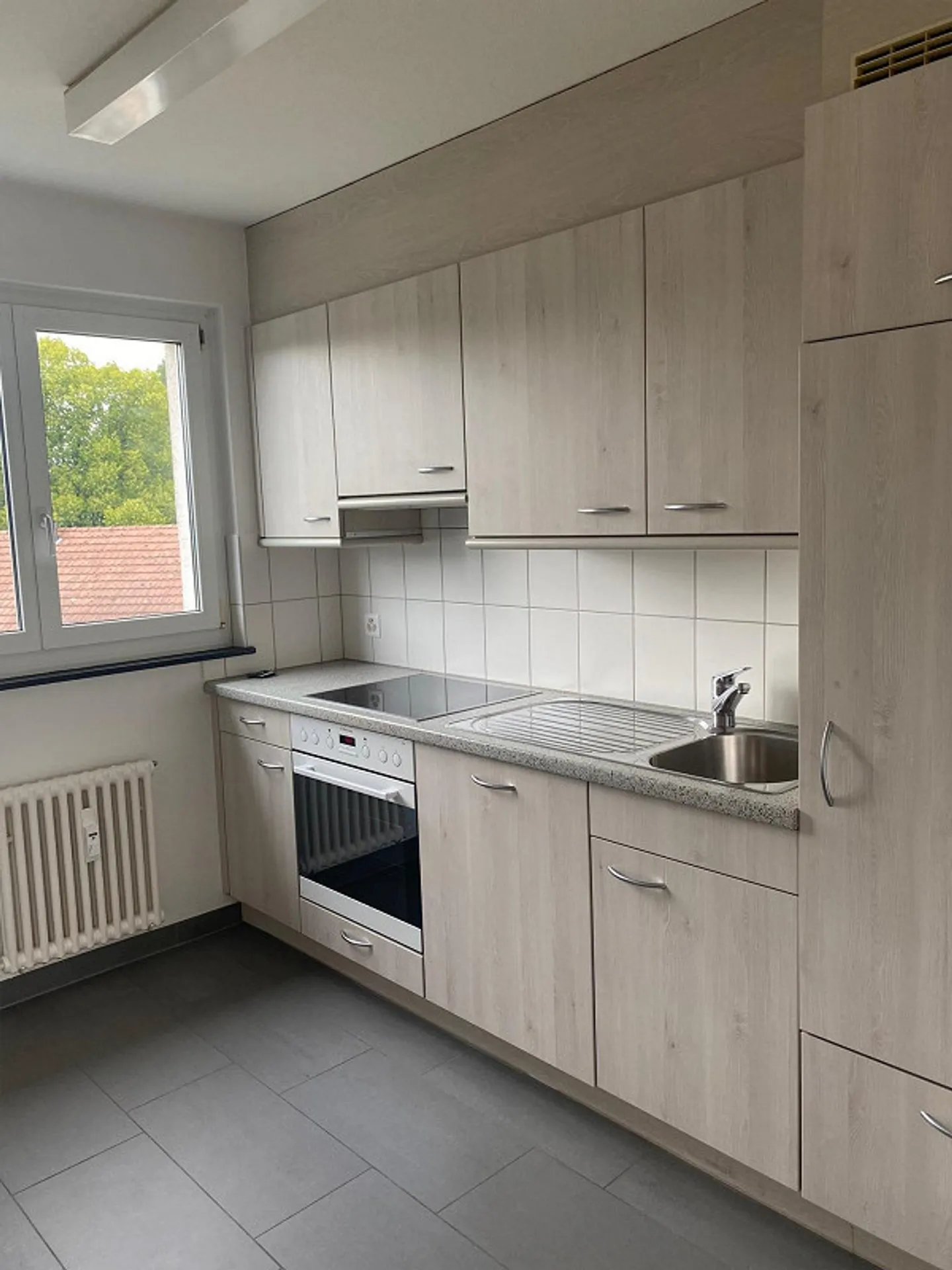Appartamento soleggiato con 4 stanze in campagna - Foto 1 di 12
