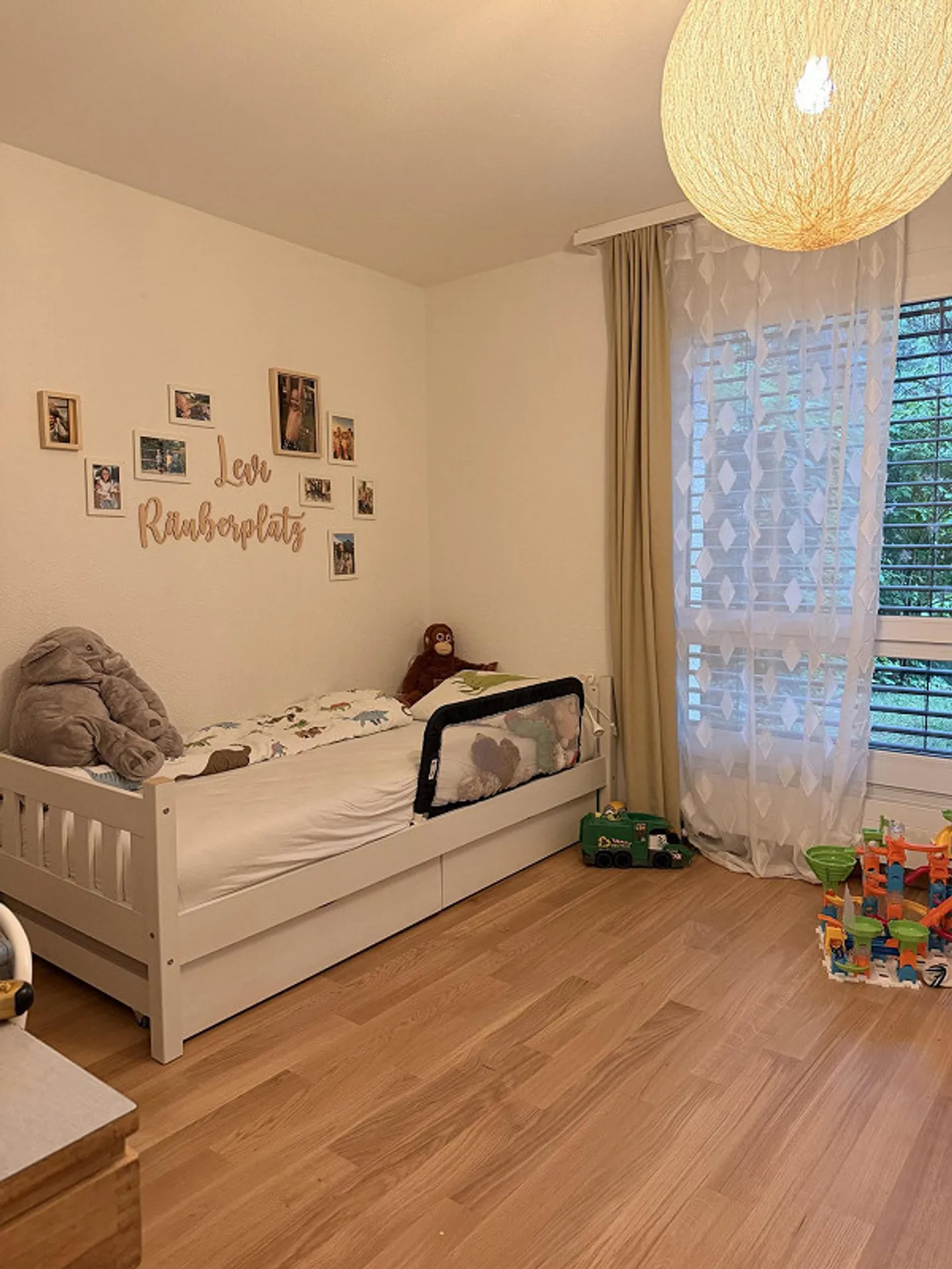 Beautiful 4.5 room apartment in Ittigen - Photo 5 of 9