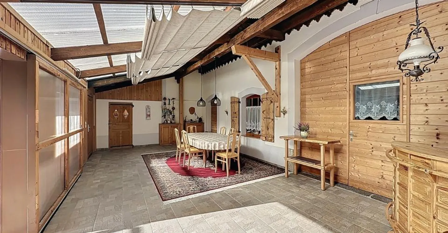 Casa a schiera 12 stanze - Foto 4 di 13