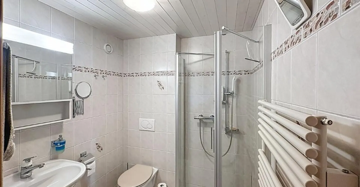Casa a schiera 12 stanze - Foto 12 di 13