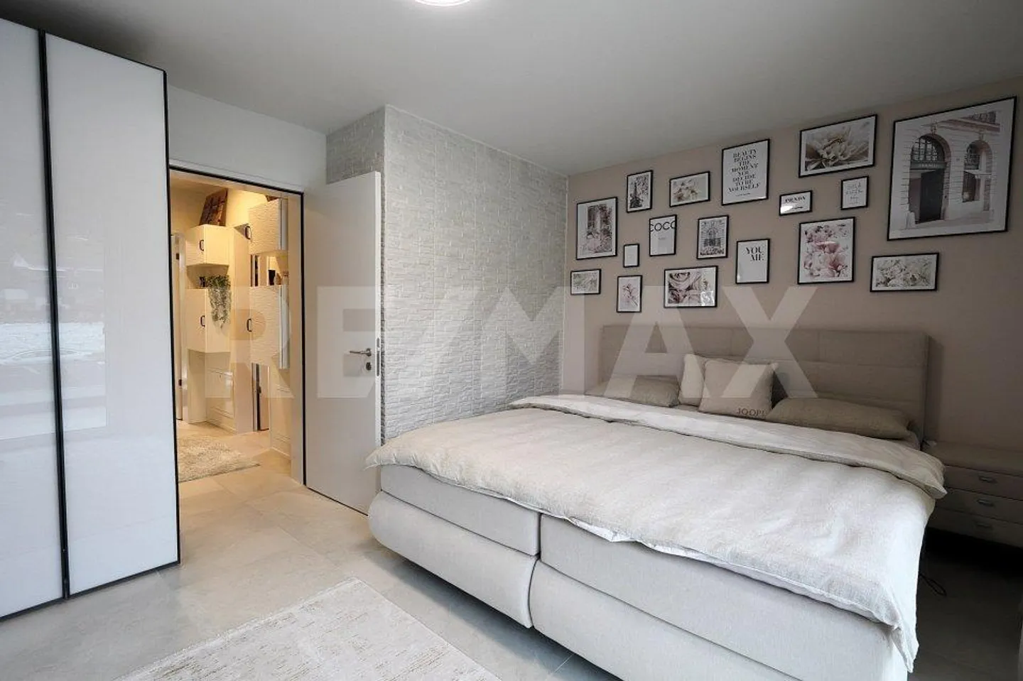 Modern 5.5-Room Semi-Detached House - Photo 8 of 13