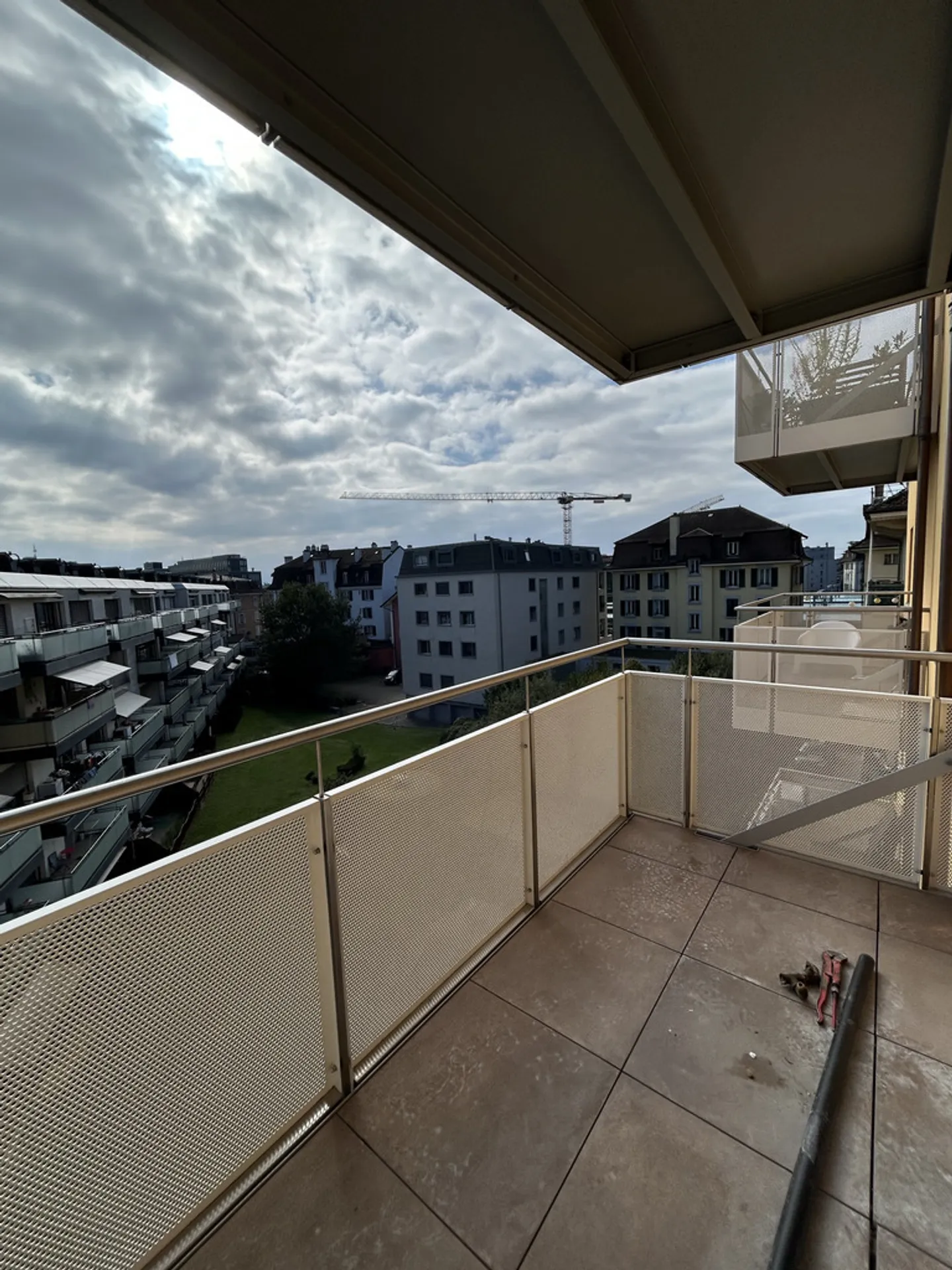 Appartamento di 3,5 stanze al 3° piano - Foto 3 di 10