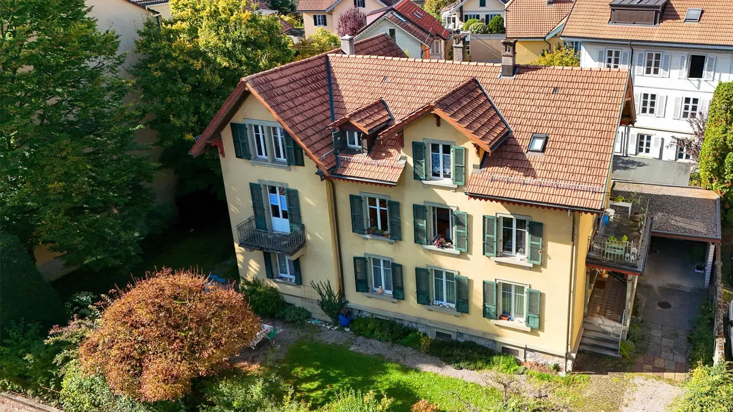 Dachwohnung mit Gartenanteil mit Berner Länggasse-Quartier - Foto 1 von 27