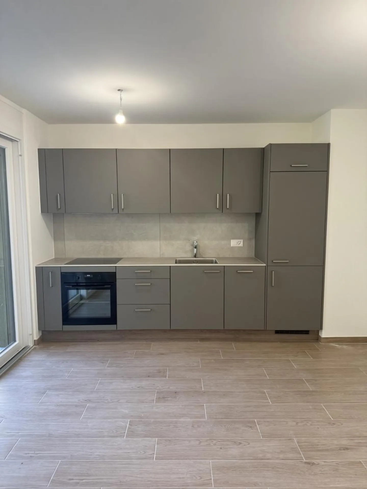 Charmant Appartement au Rez-de-Chaussée - Photo 3 sur 7