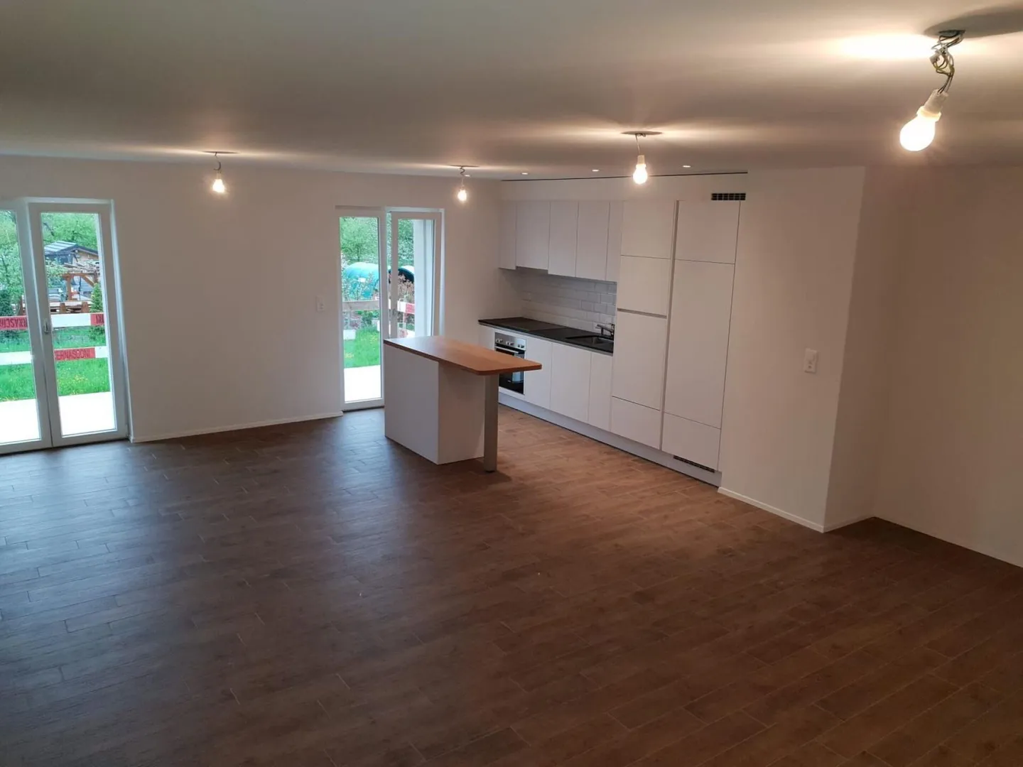 Renovated! 3.5-room apartment with balcony - Photo 2 of 9