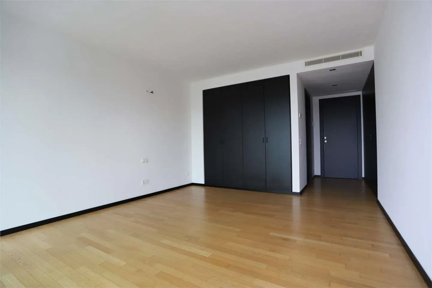 Moderno appartamento di 4,5 vani con terrazza - Foto 10 di 13