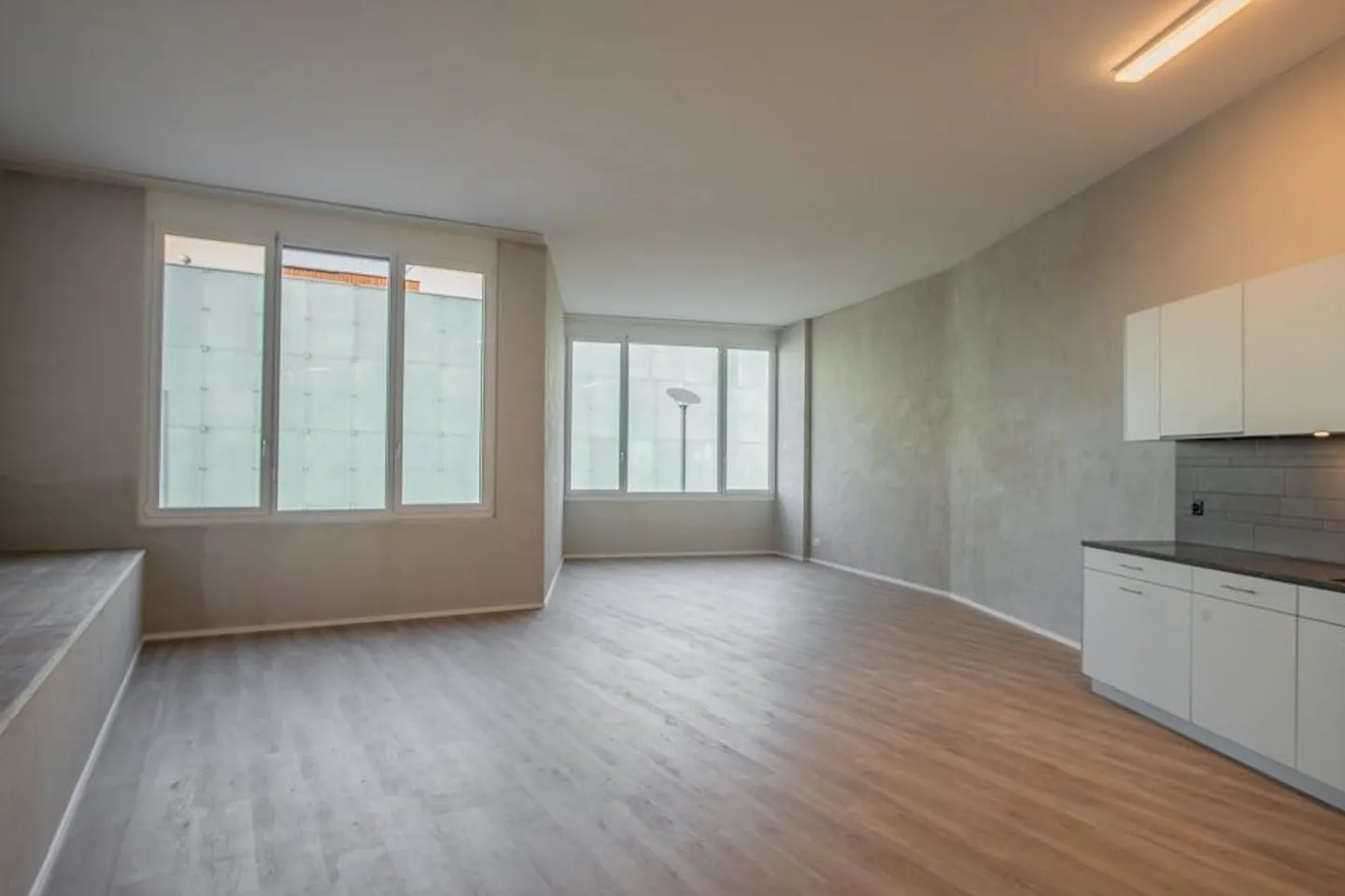 Atelier à louer dans un emplacement privilégié à Grenchen - Photo 3 sur 11