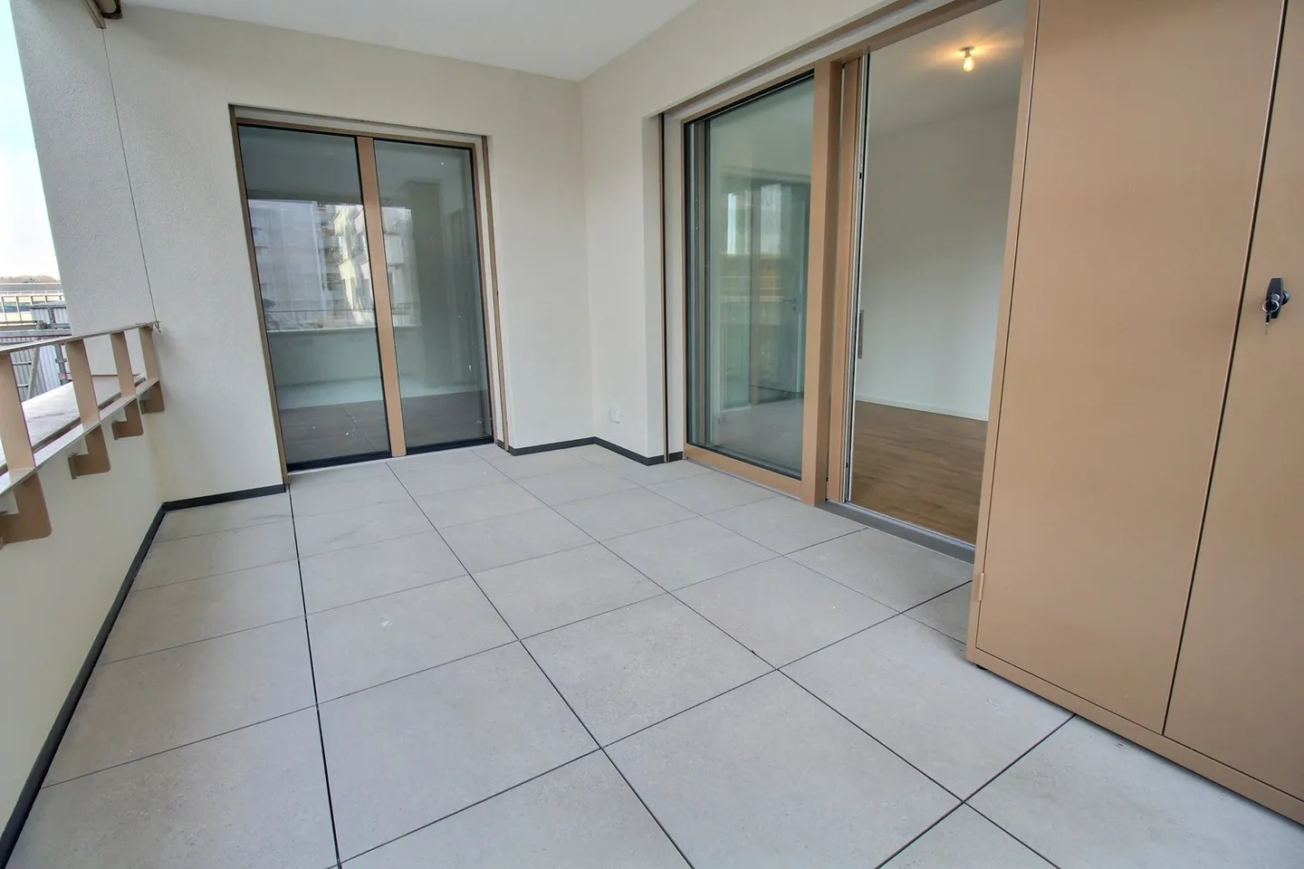 New 5.5 Room Apartments - Photo 9 of 13