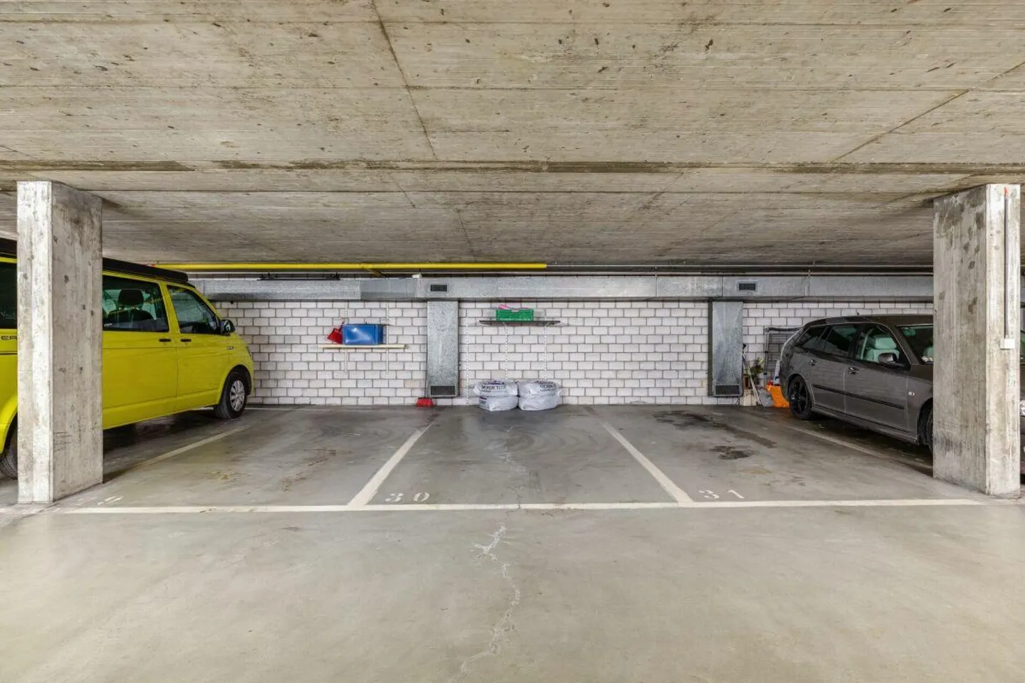 Beautiful 4-room apartment with balcony and panoramic view - Photo 11 of 13