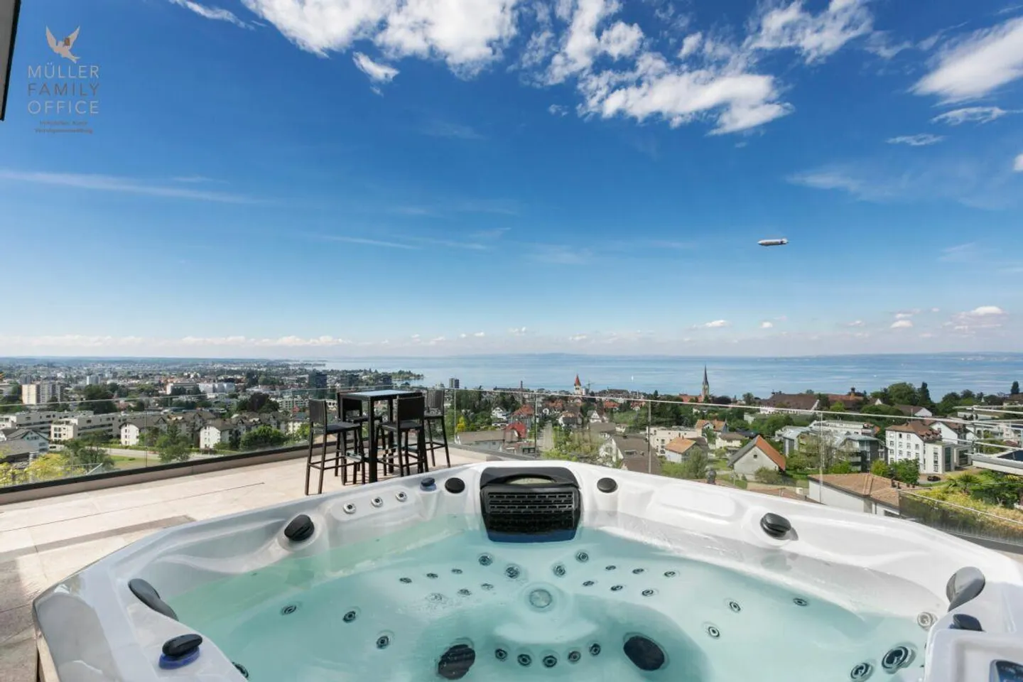 A Home with Horizon - Stylish 5 1/2 Room Penthouse Maisonette above Lake Constance - Photo 1 of 13
