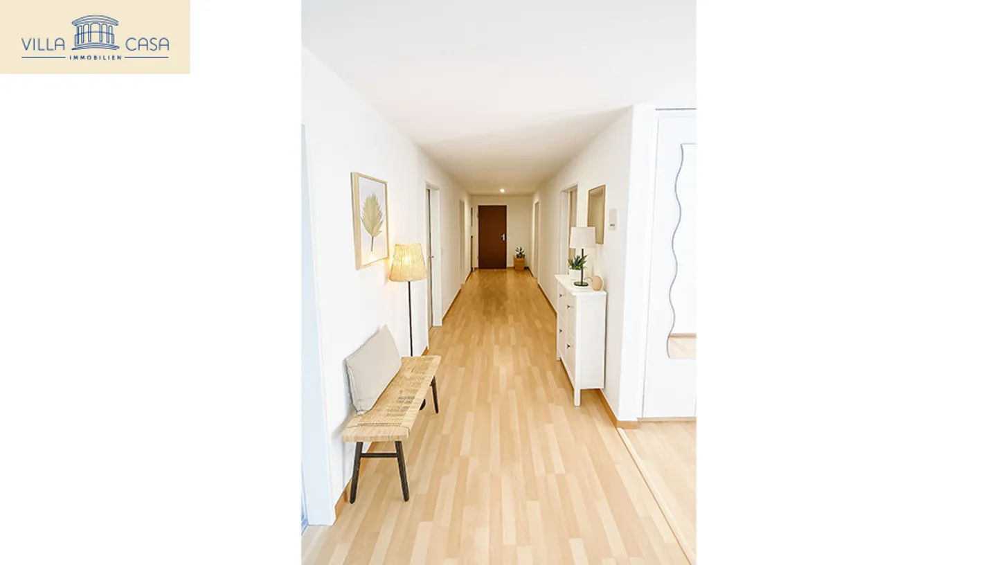 Ampio appartamento familiare con impianto fotovoltaico - vivere in modo sostenibile in una casa ben curata - Foto 5 di 9