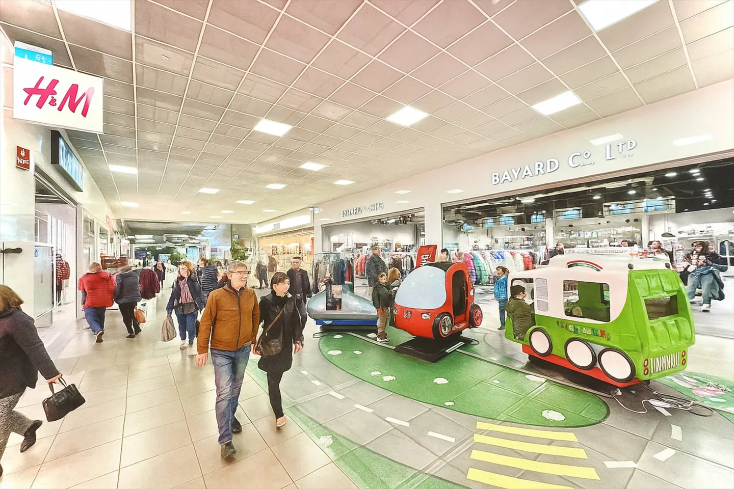 Arcade disponible au QUARTZ CENTER - Photo 3 sur 3