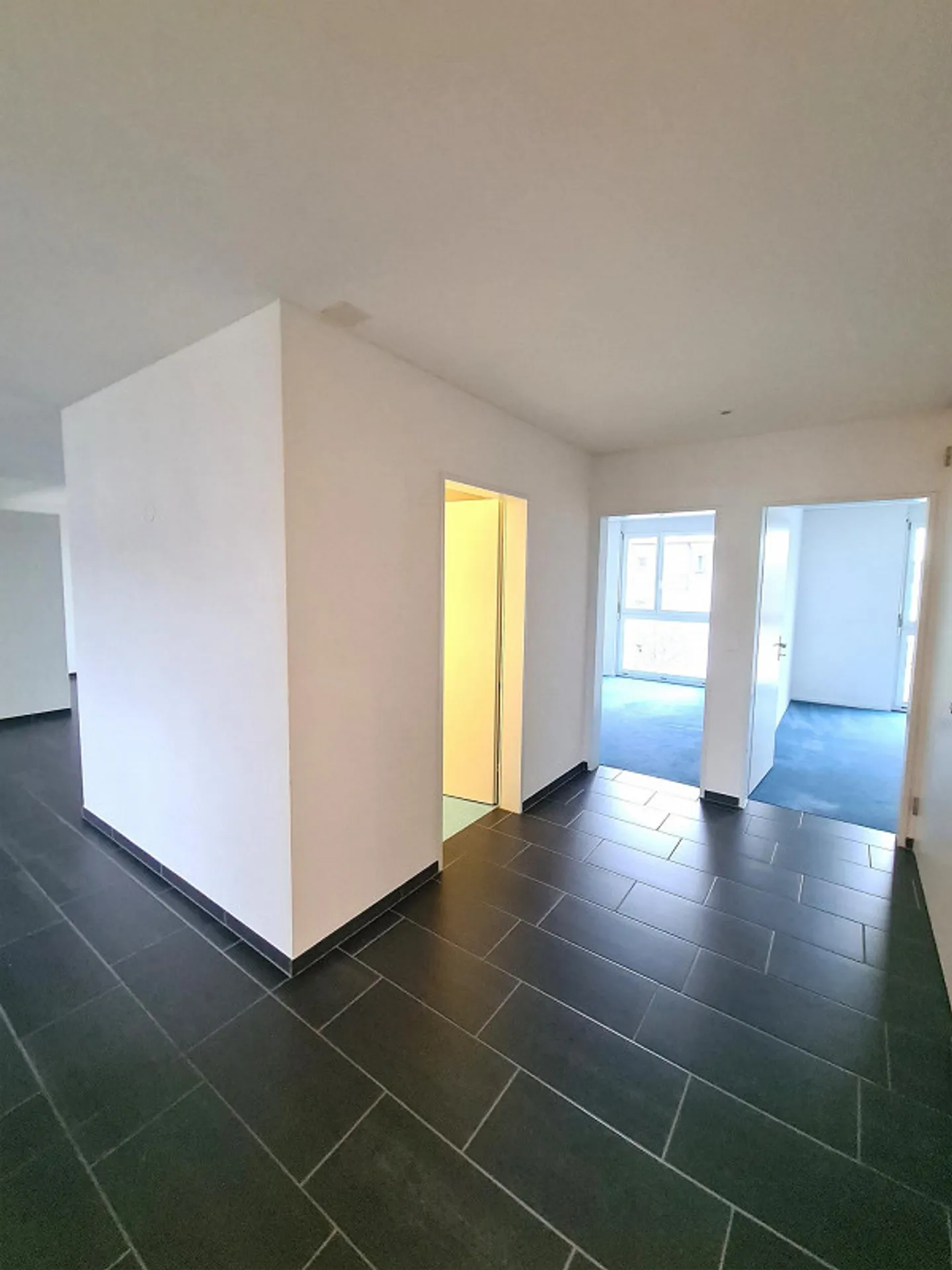 Modern living and plenty of space to feel good - Photo 6 of 15