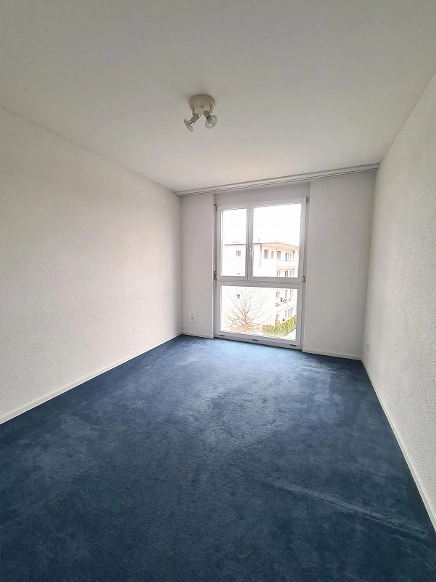 Modern living and plenty of space to feel good - Photo 7 of 15