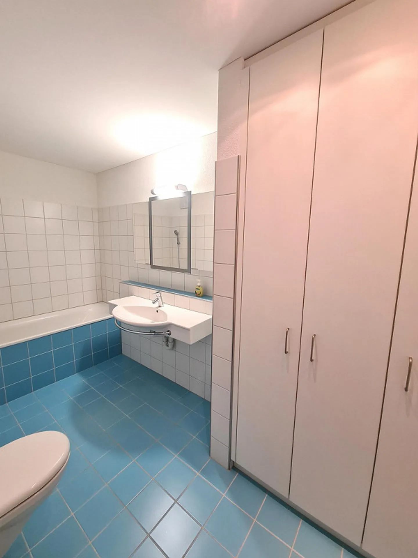 Modern living and plenty of space to feel good - Photo 11 of 15