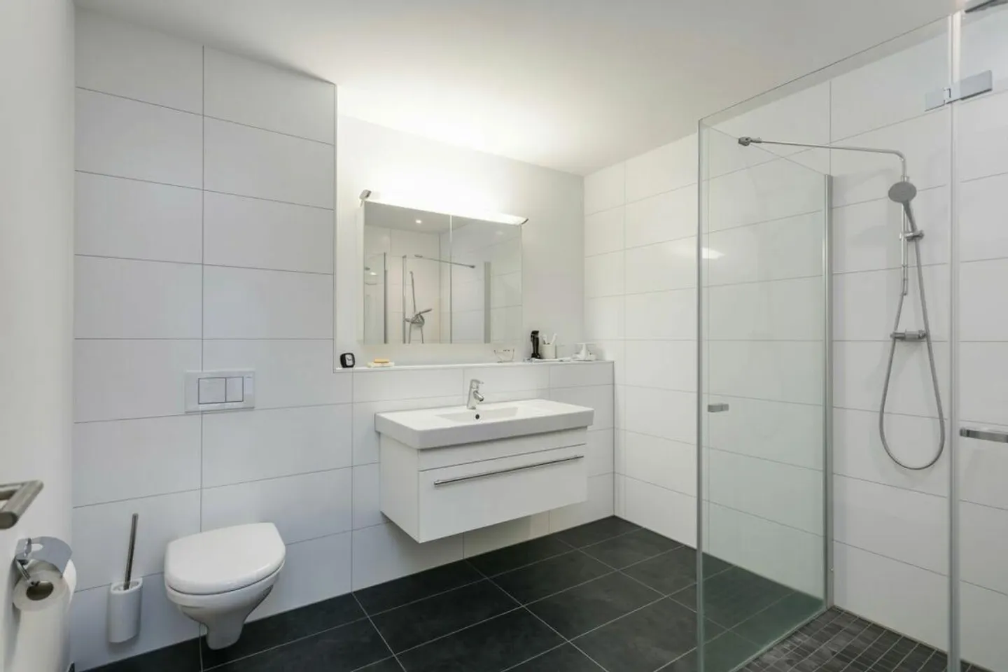 Very central and modern 2.5-room apartment - Photo 6 of 11
