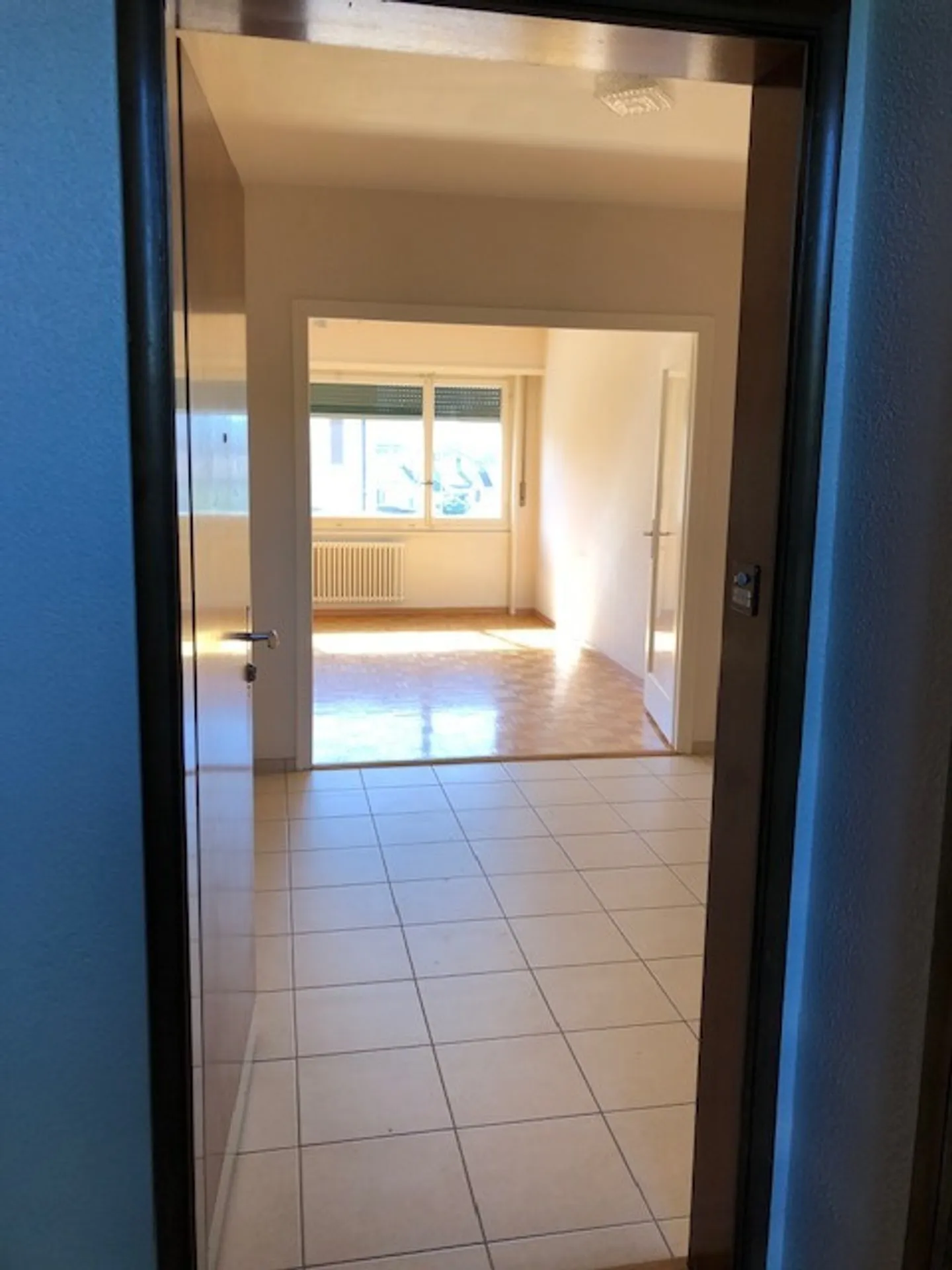 Appartamento in affitto - Foto 3 di 6