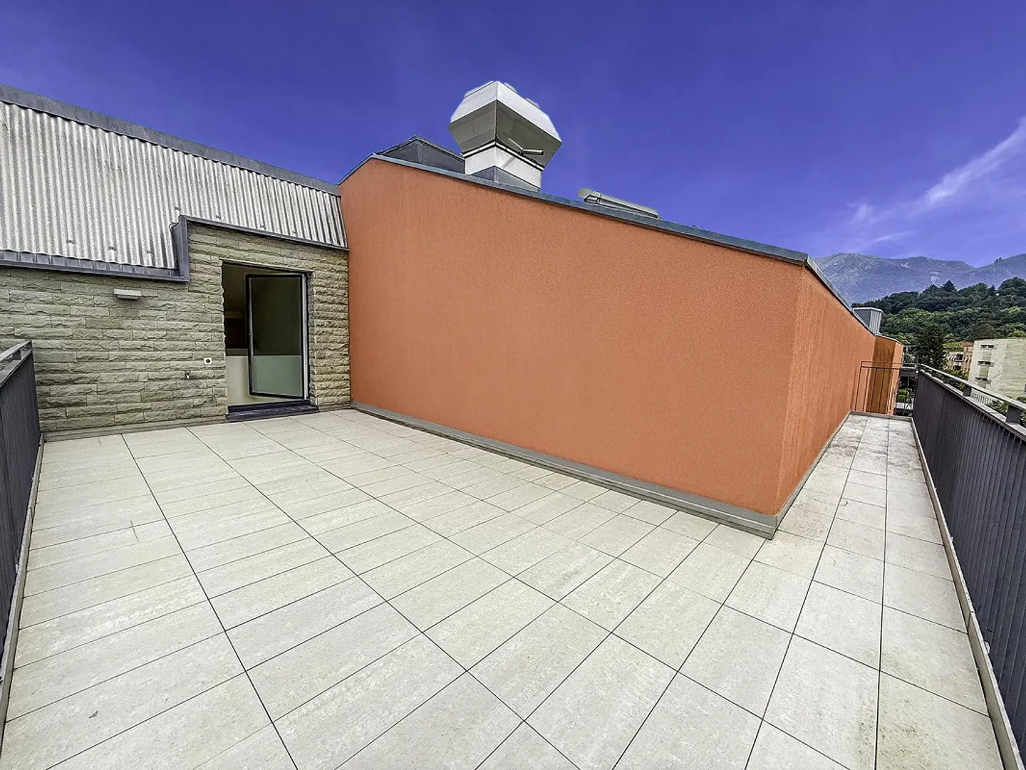 Grande Attico di 4.5 Locali duplex con terrazza panoramica - Foto 23 di 24