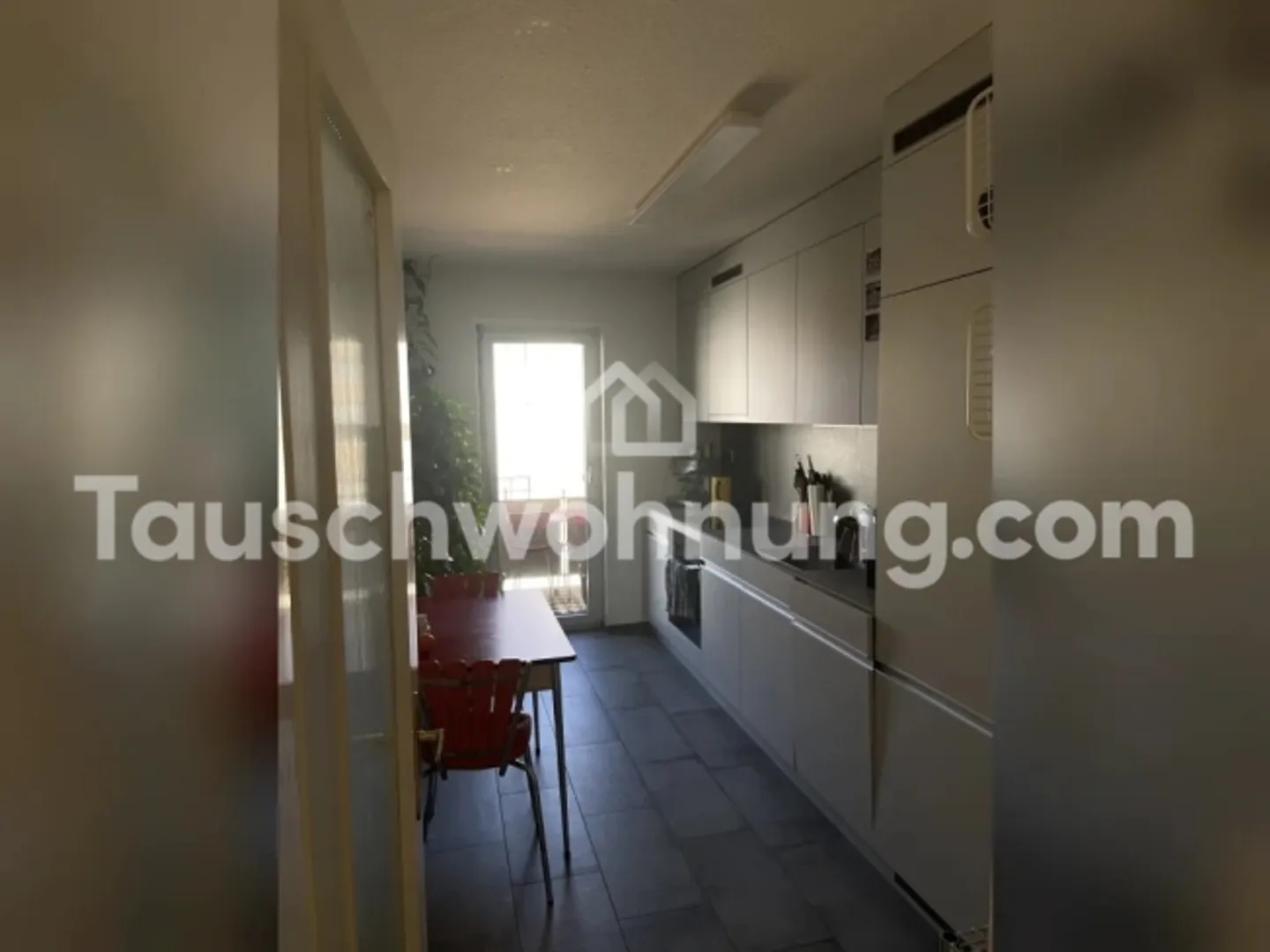 Apartment for rent - Photo 2 of 14